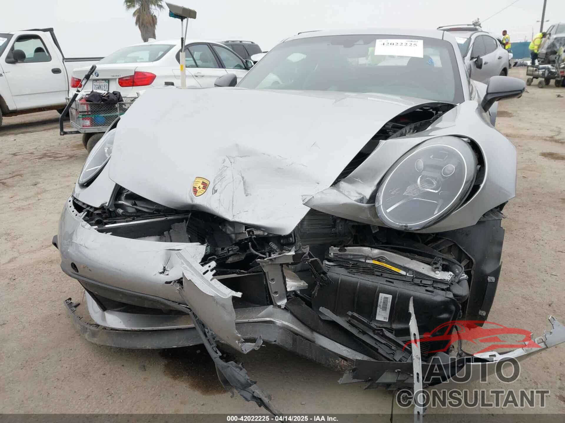 PORSCHE 911 2023 - WP0AA2A93PS206048