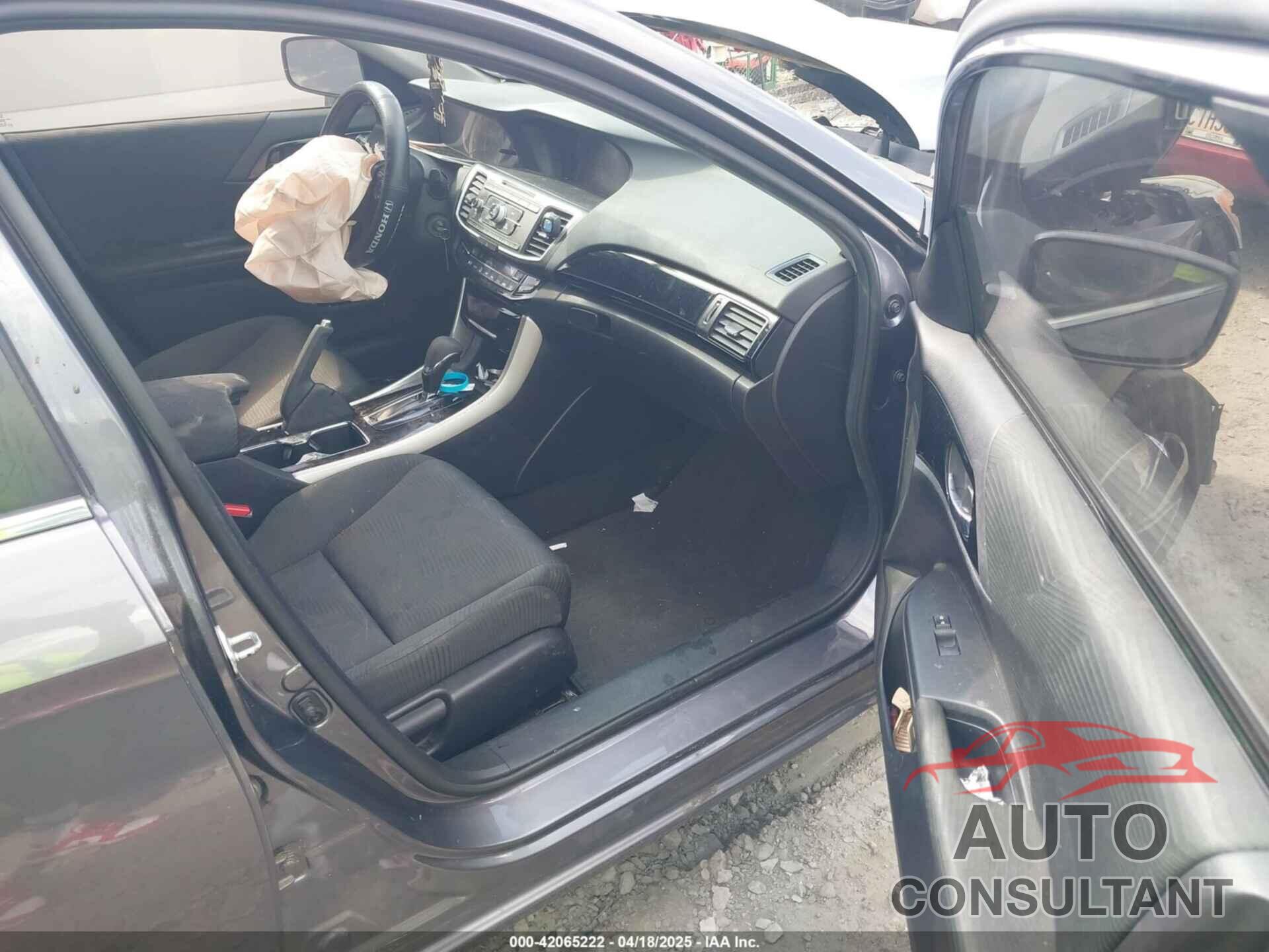 HONDA ACCORD 2017 - 1HGCR2F32HA291365