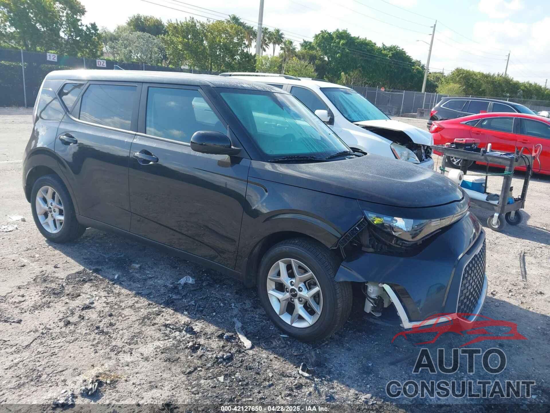 KIA SOUL 2023 - KNDJ23AU6P7873951