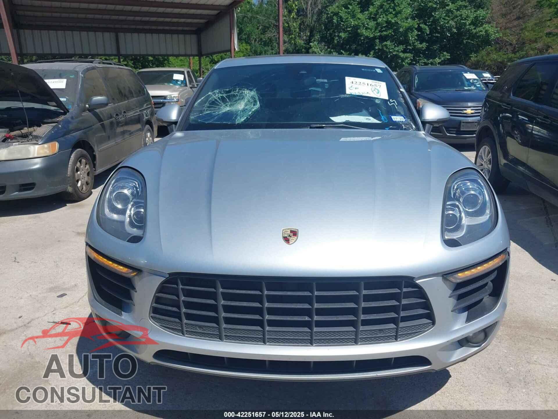 PORSCHE MACAN 2017 - WP1AA2A58HLB81896