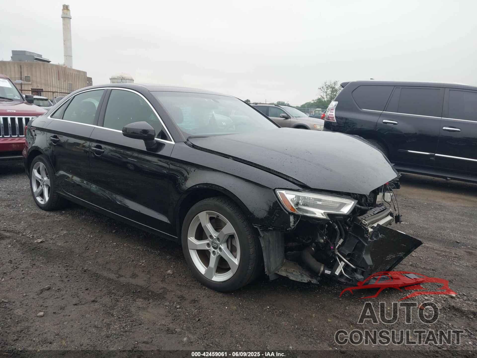 AUDI A3 2019 - WAUBEGFF5KA079898