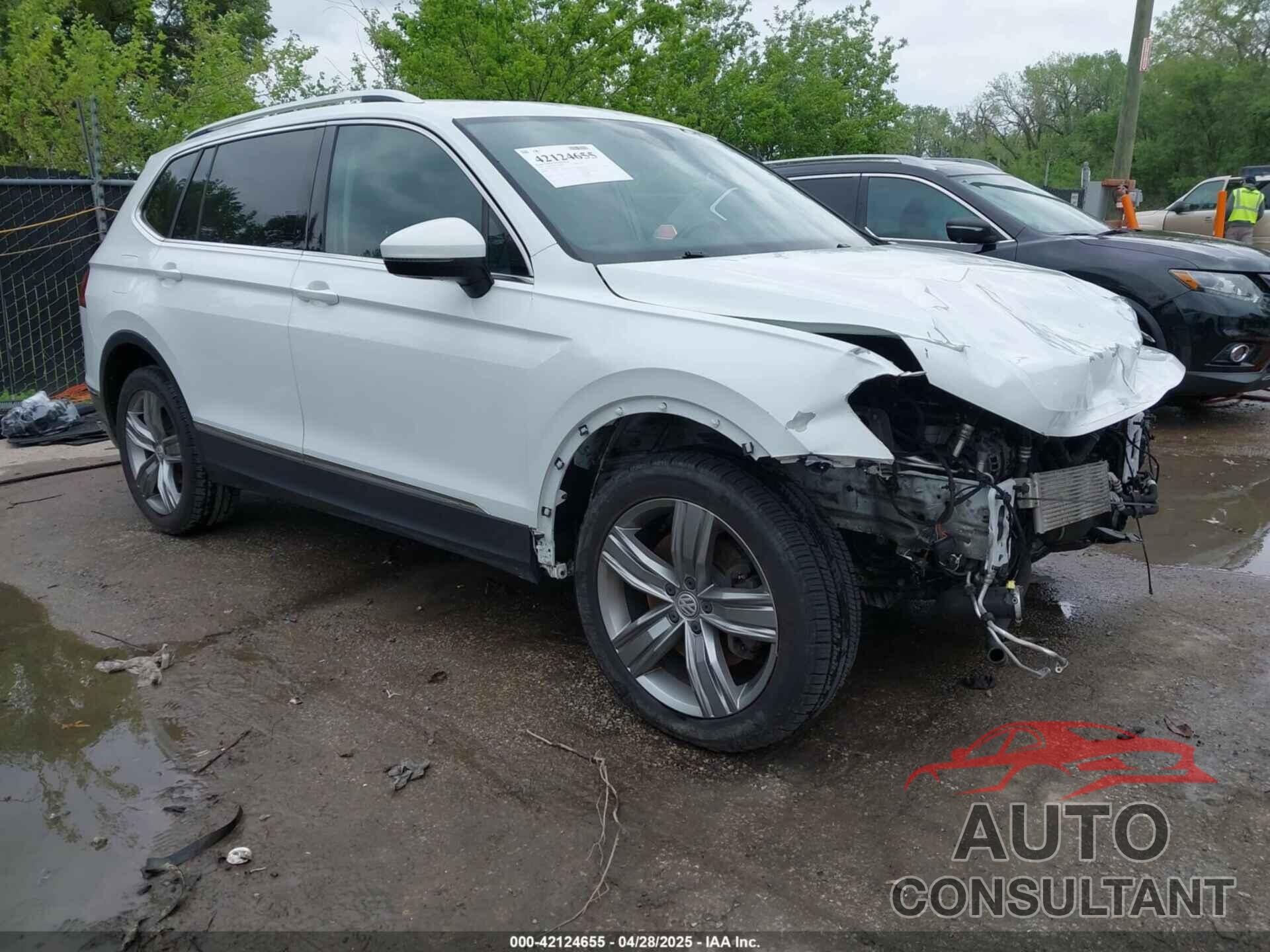 VOLKSWAGEN TIGUAN 2018 - 3VV5B7AX9JM003158