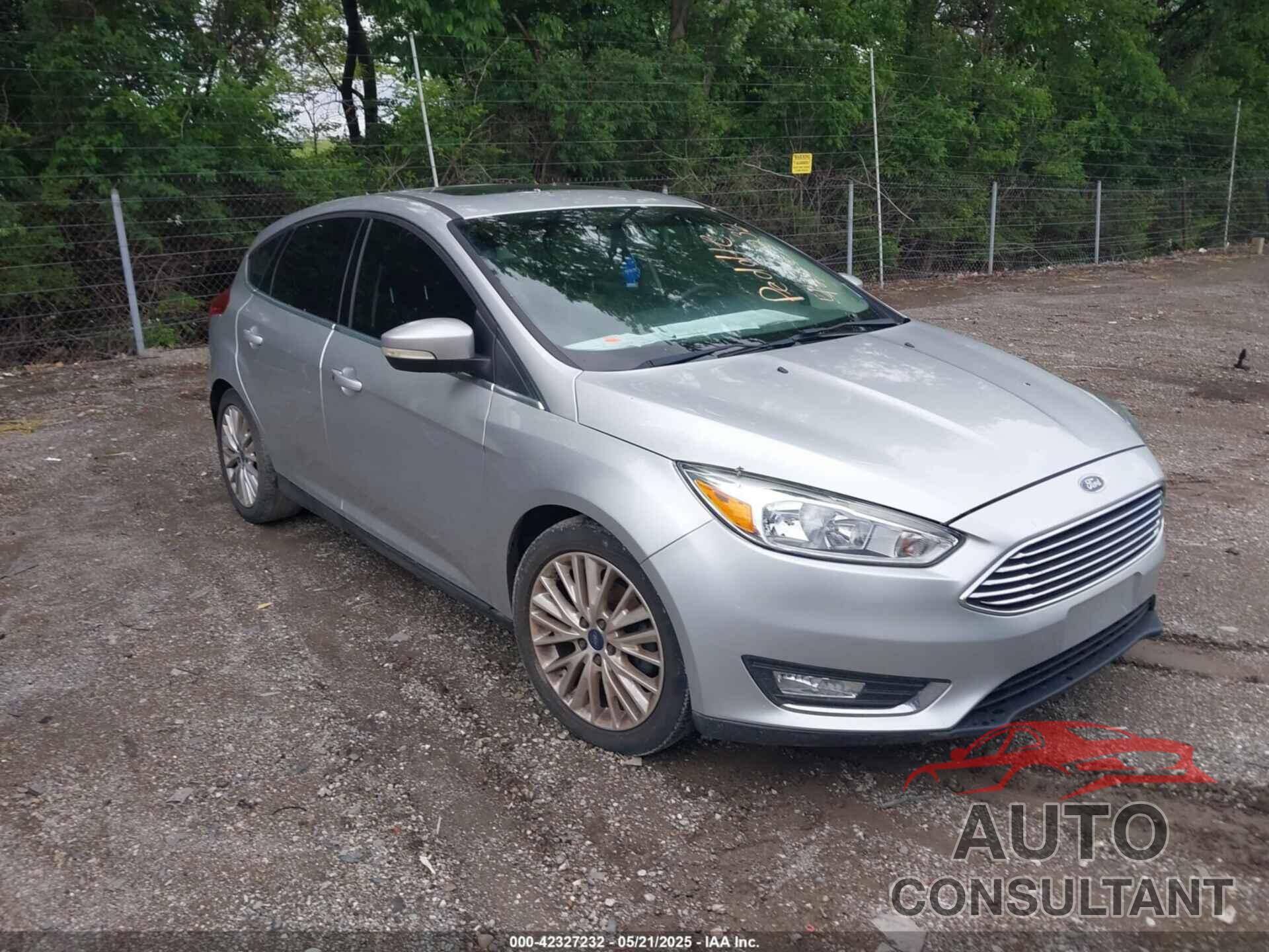 FORD FOCUS 2017 - 1FADP3N23HL209922