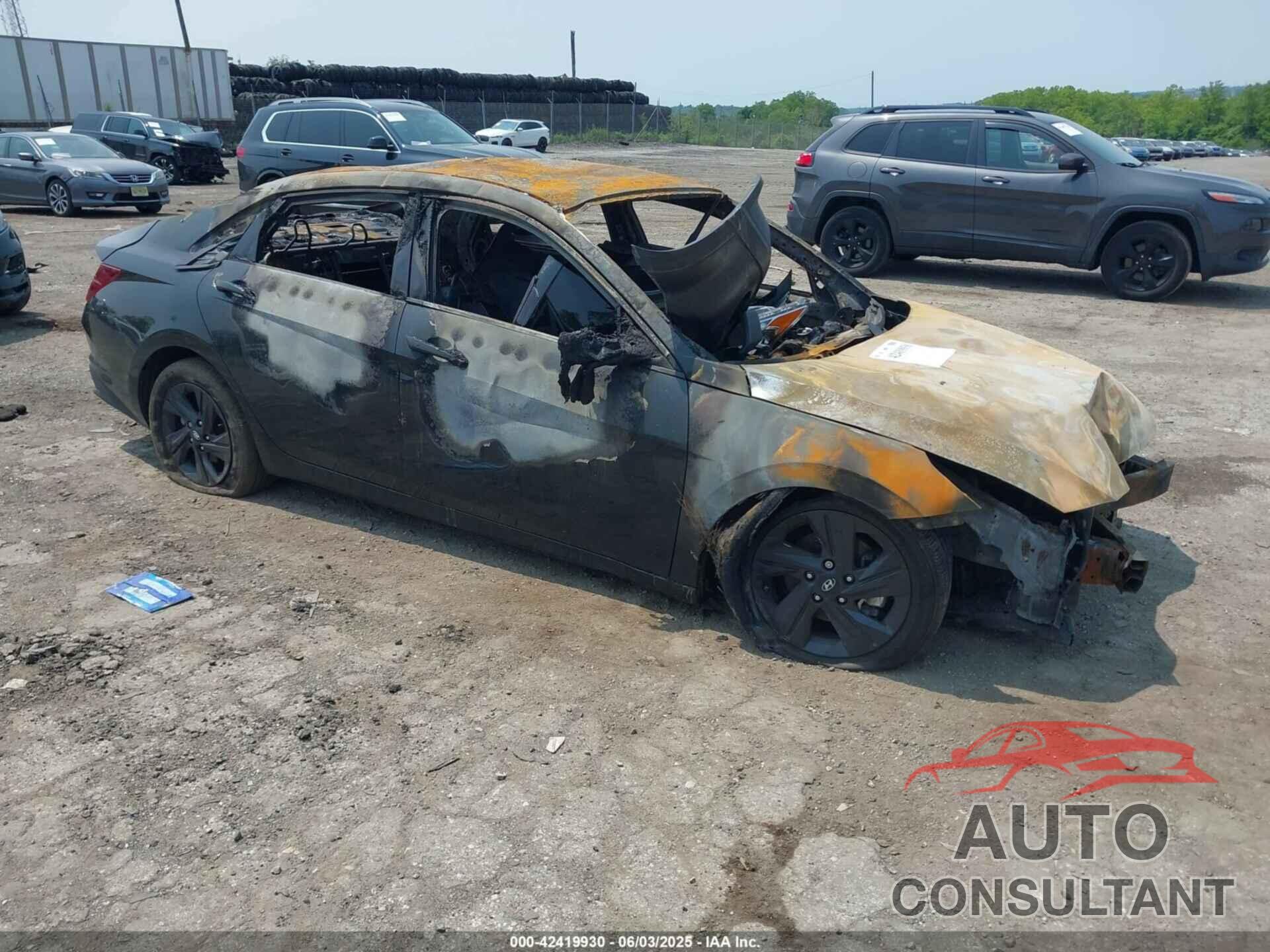 HYUNDAI ELANTRA 2022 - 5NPLS4AG4NH077183