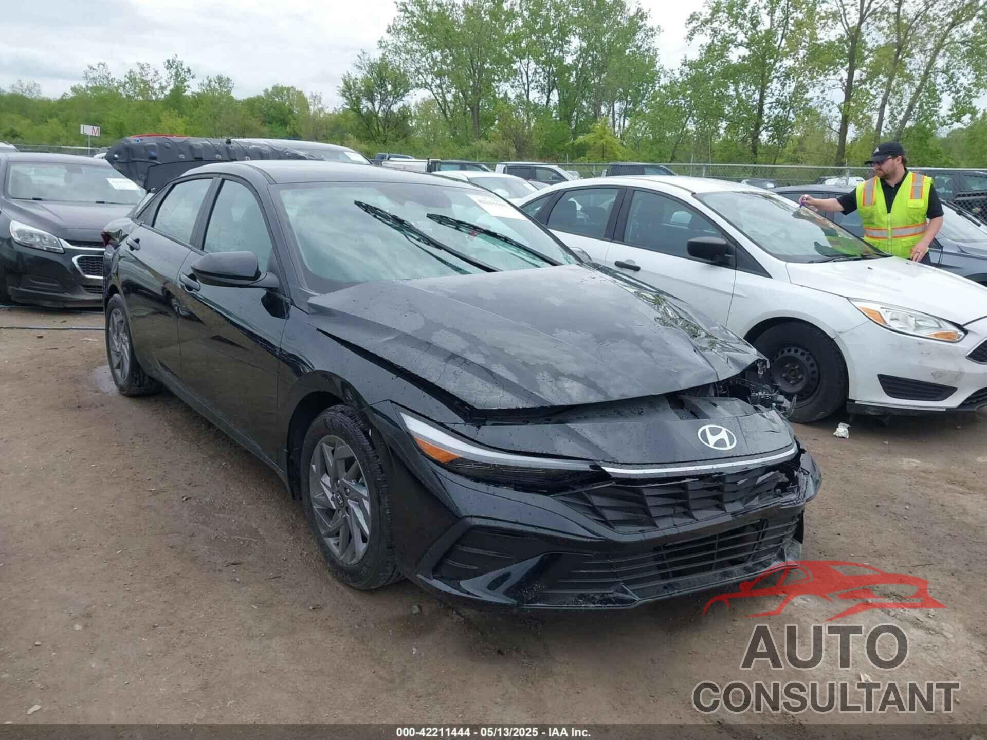 HYUNDAI ELANTRA 2024 - KMHLM4DG8RU690033