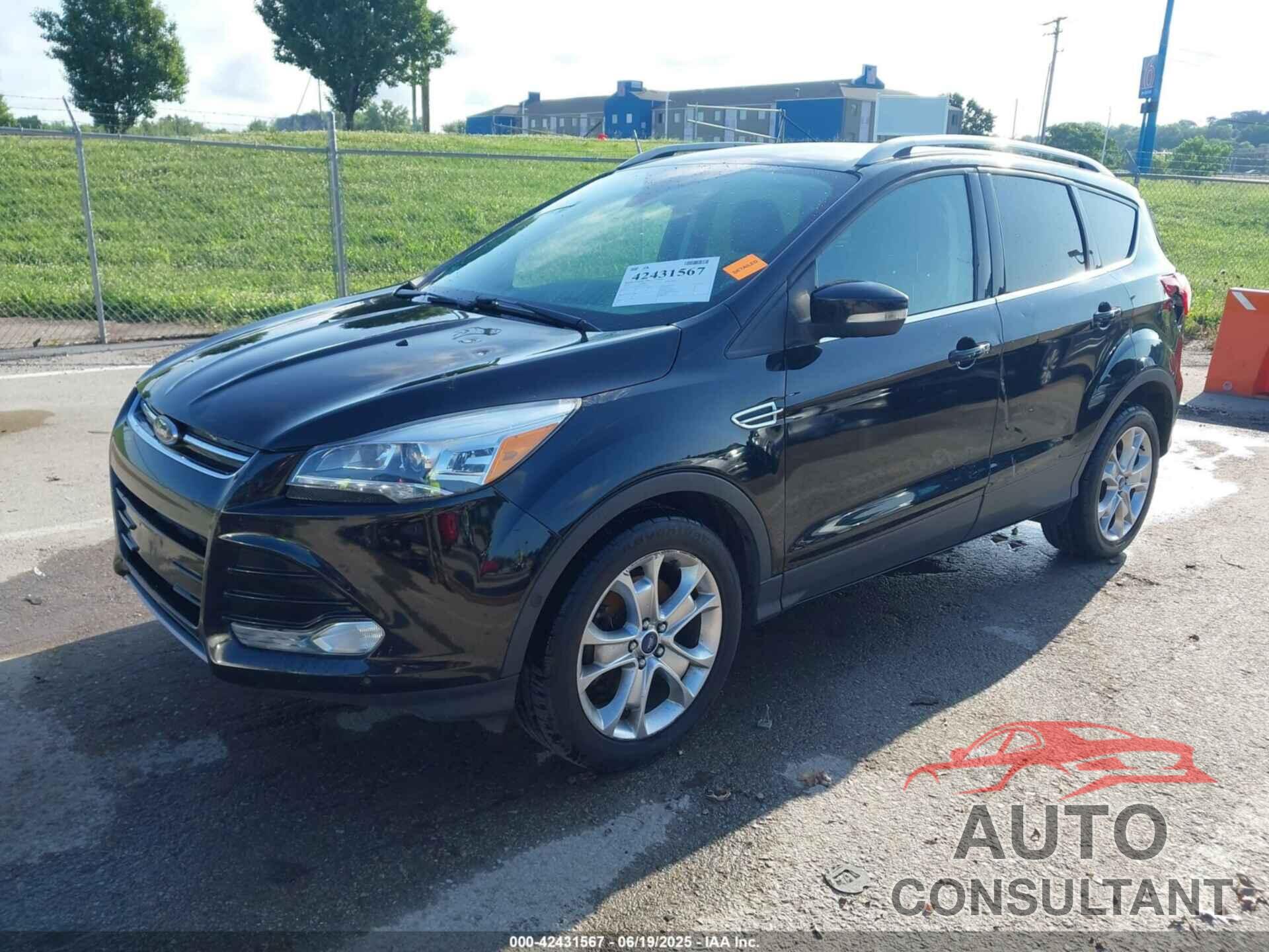 FORD ESCAPE 2016 - 1FMCU9J97GUC21242