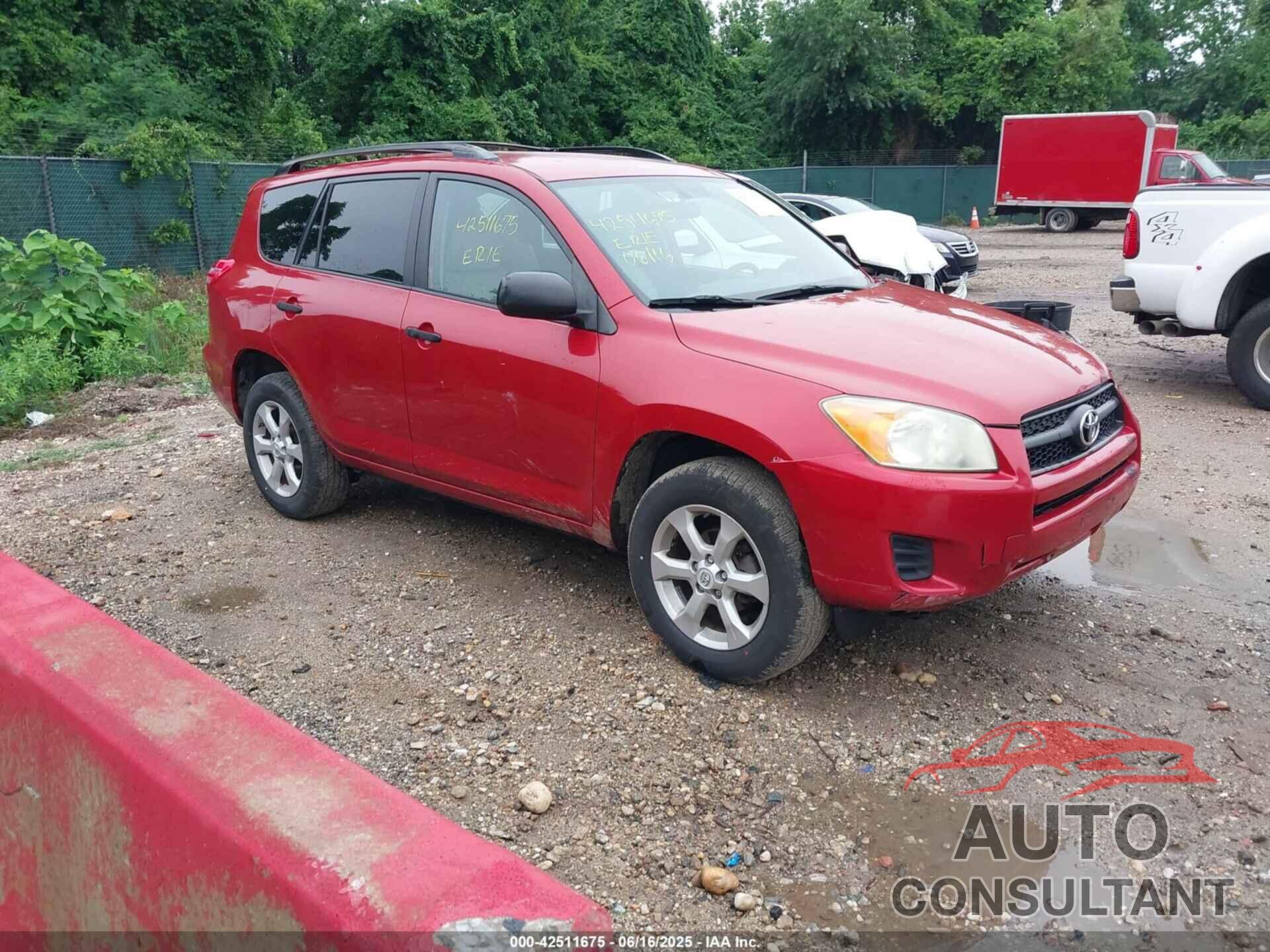 TOYOTA RAV4 2009 - JTMBF33VX9D017457
