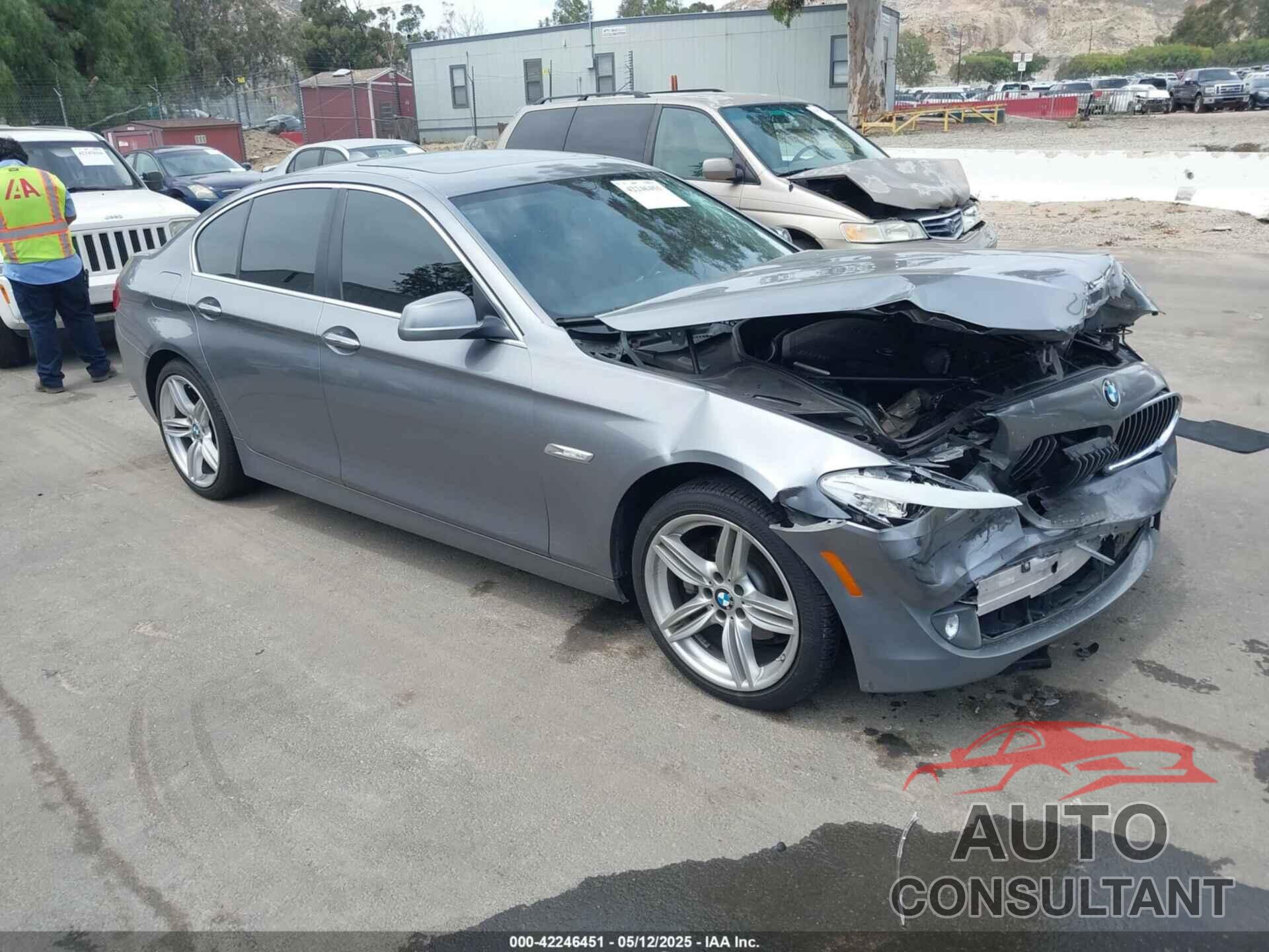 BMW 528I 2013 - WBAXG5C51DD230401