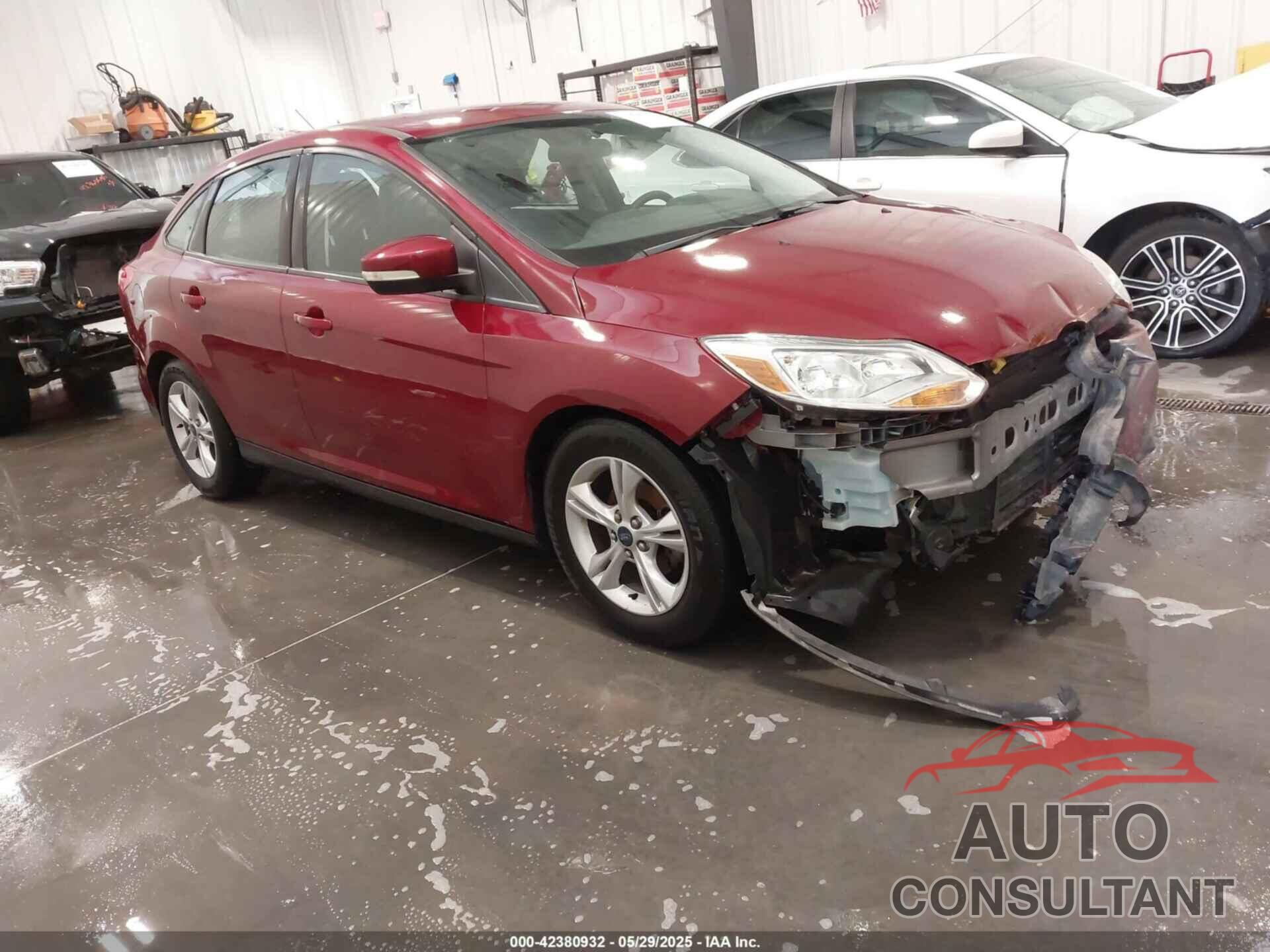 FORD FOCUS 2014 - 1FADP3F28EL247396