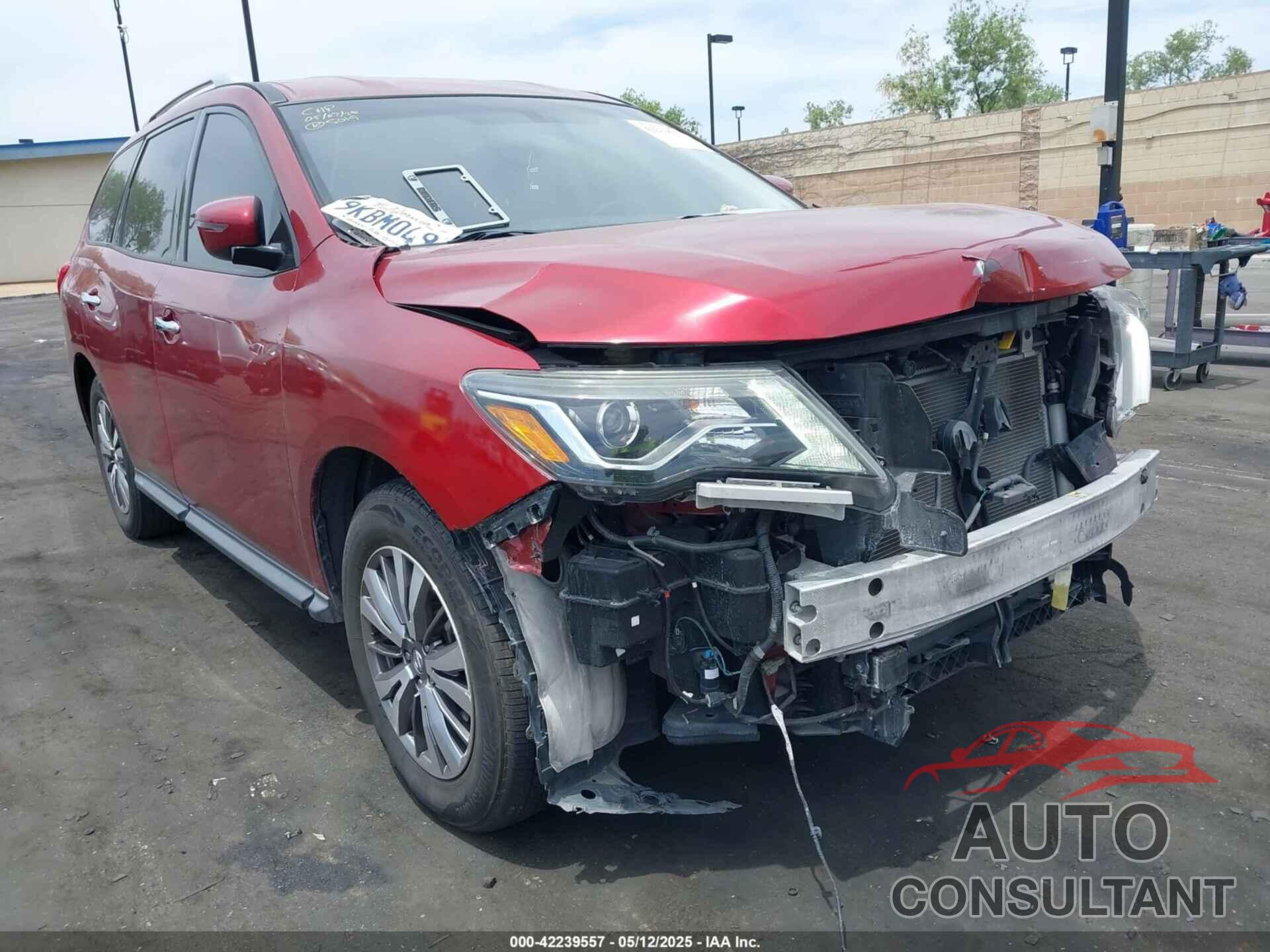NISSAN PATHFINDER 2019 - 5N1DR2MN4KC638354