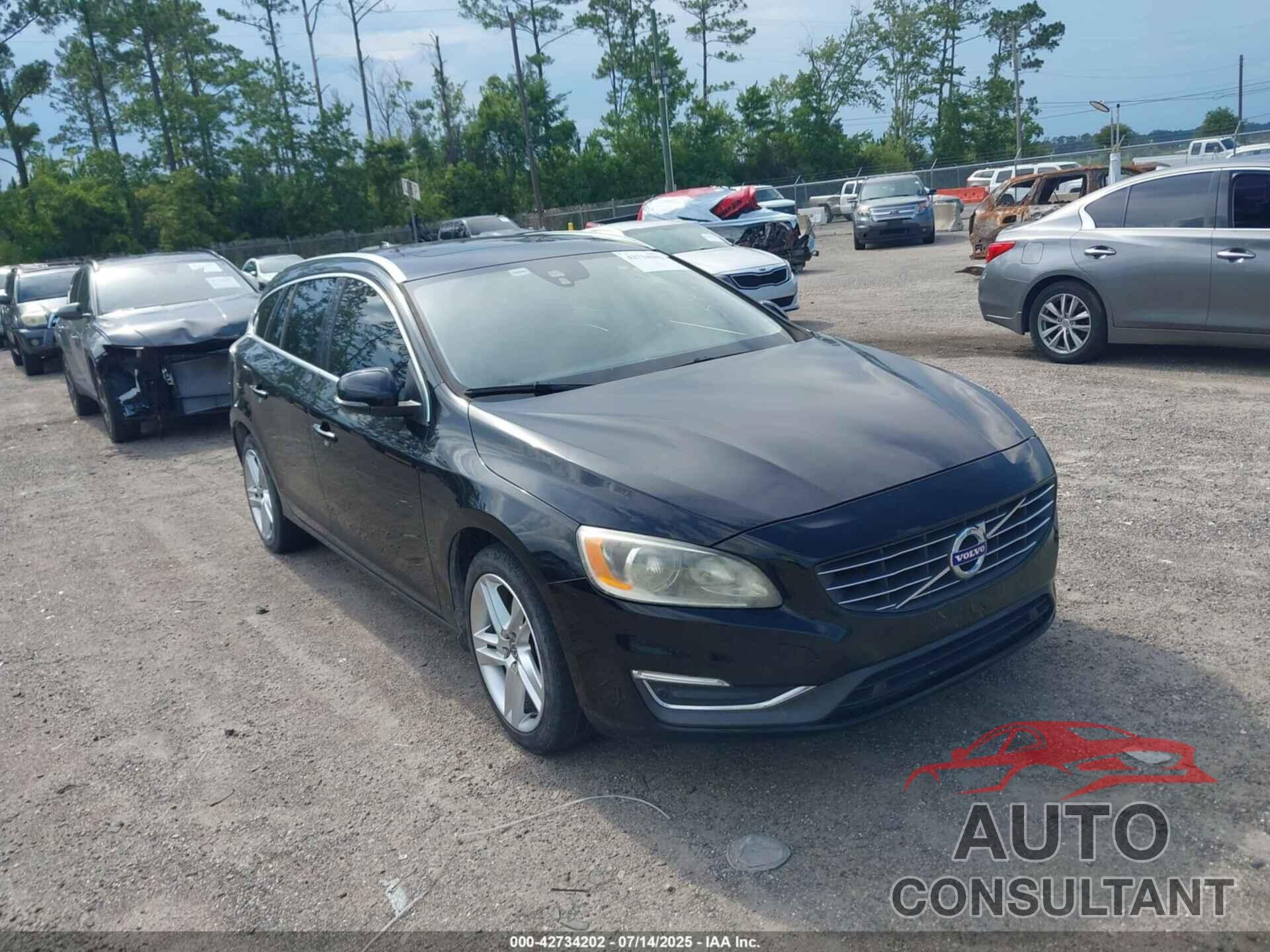 VOLVO V60 2015 - YV140MEK5F1266078
