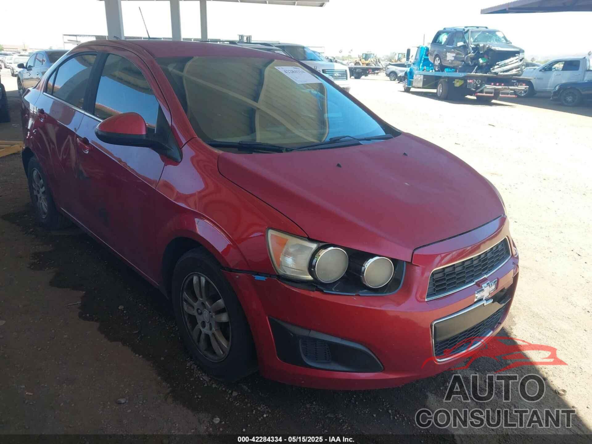 CHEVROLET SONIC 2016 - 1G1JC5SH8G4104291