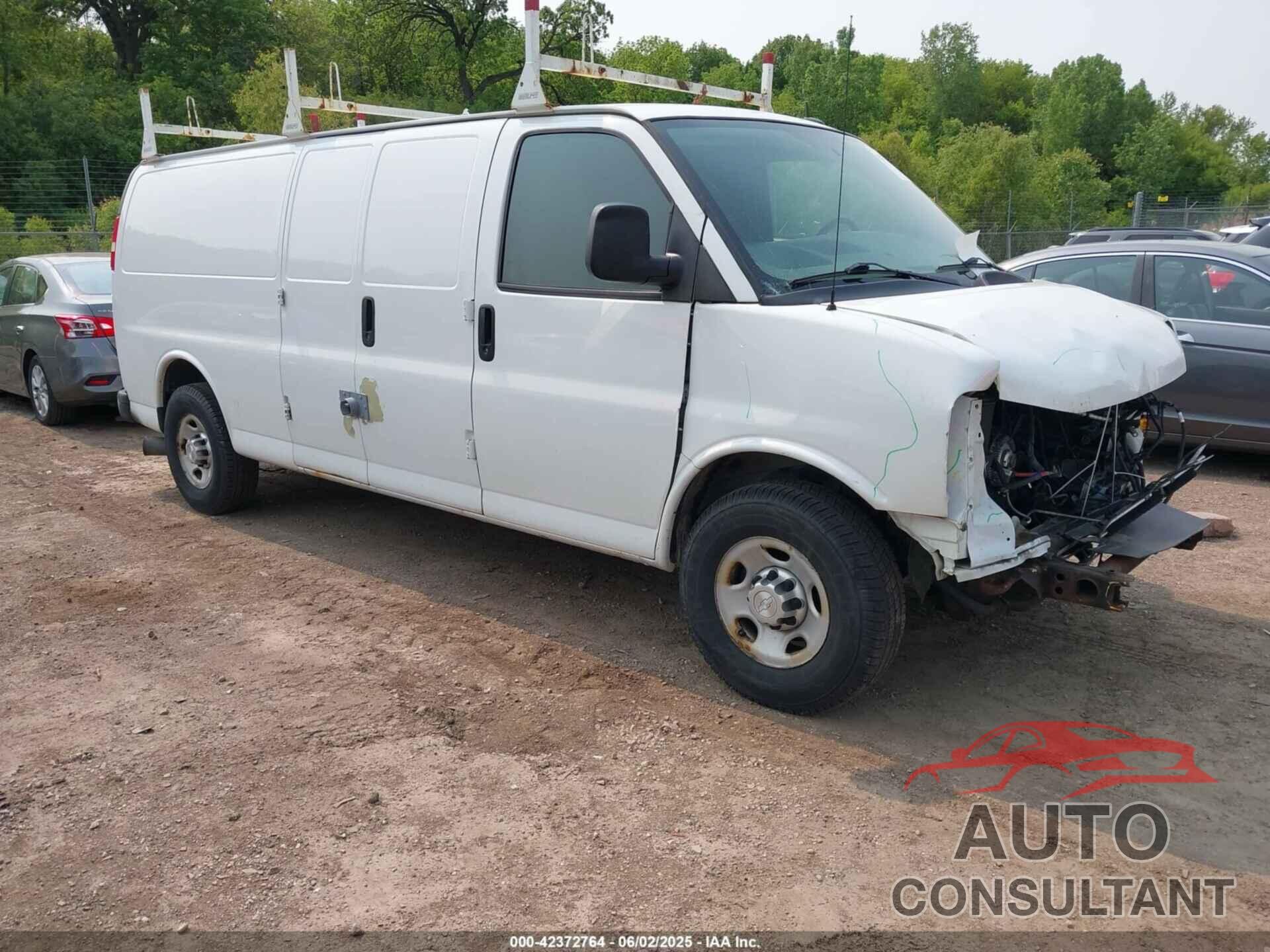 CHEVROLET EXPRESS 3500 2015 - 1GCZGUCL0F1216384