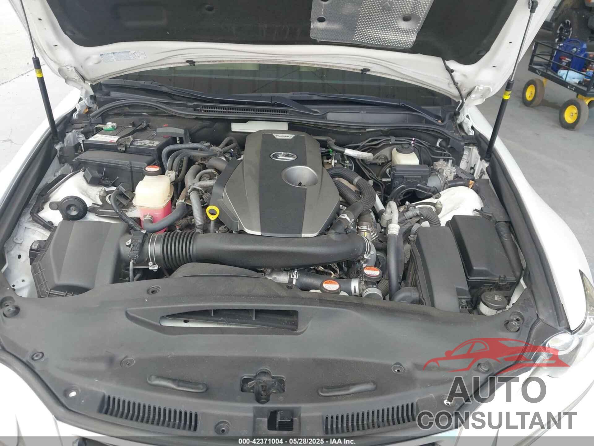 LEXUS IS 200T 2016 - JTHBA1D20G5002916