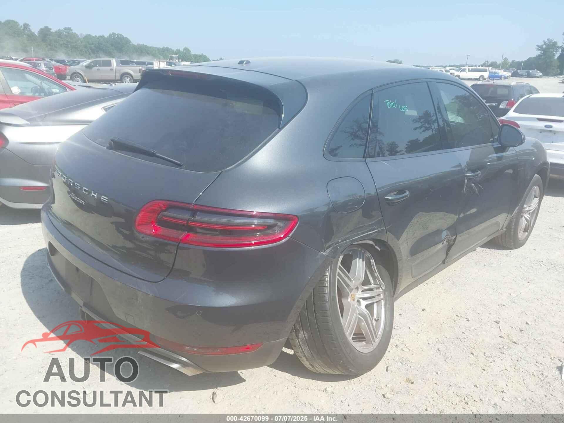 PORSCHE MACAN 2017 - WP1AA2A52HLB04764