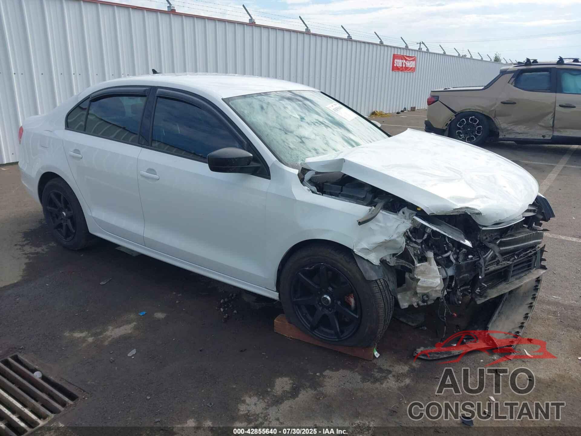 VOLKSWAGEN JETTA 2015 - 3VWLA7AJ9FM413984