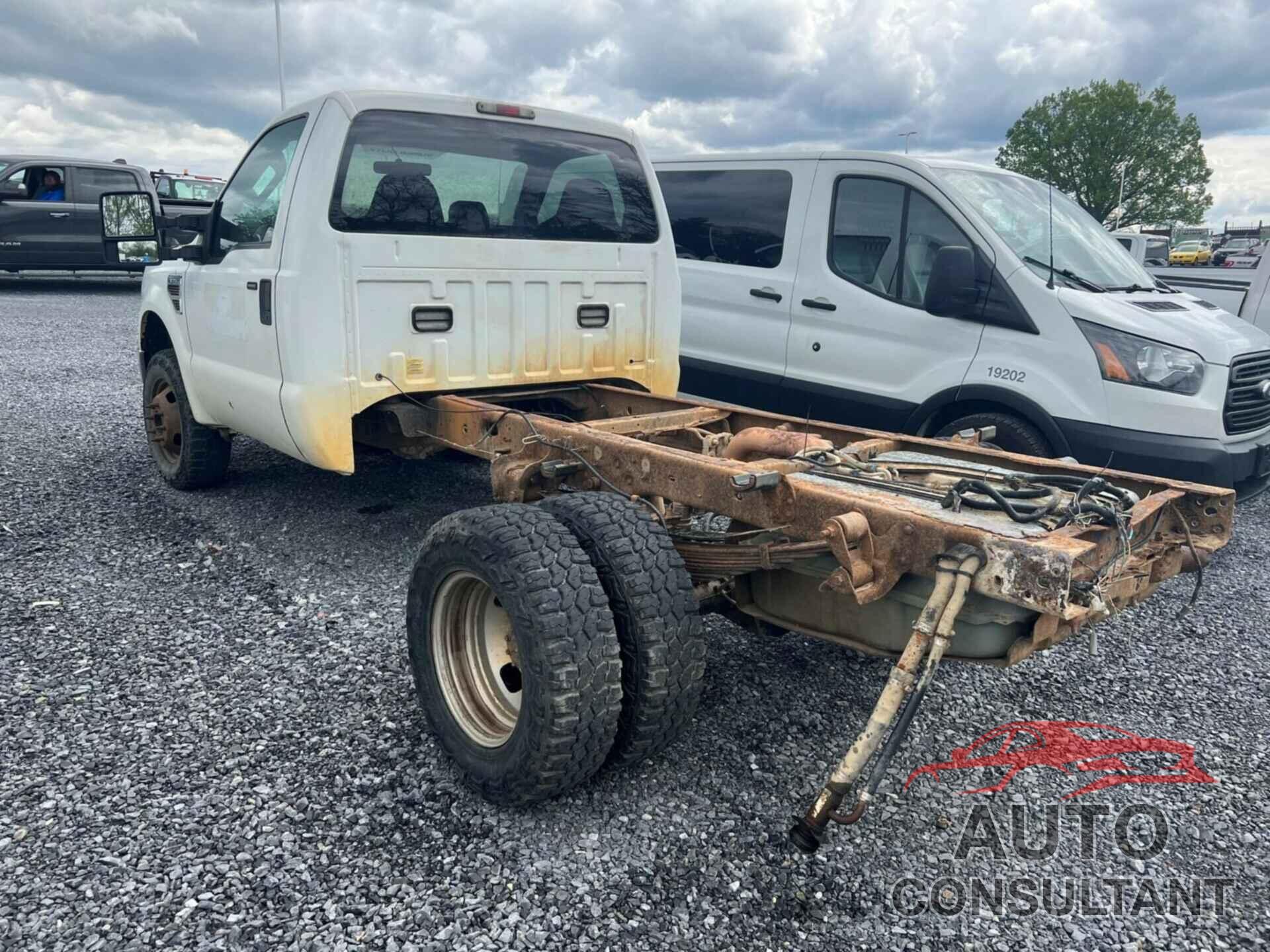 FORD F350 2009 - 1FDWF37RX9EA10089