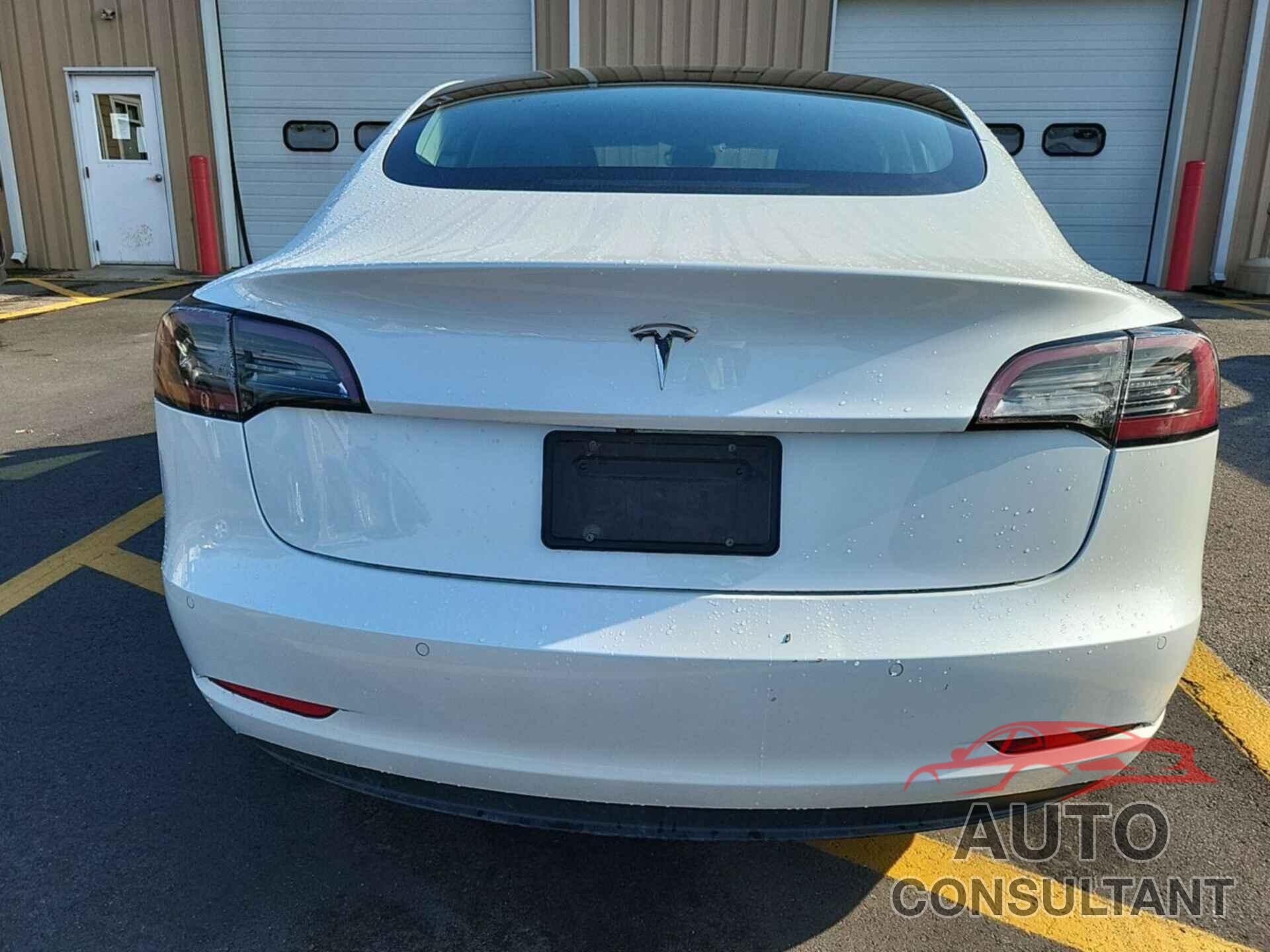 TESLA MODEL 3 2020 - 5YJ3E1EB6LF650715