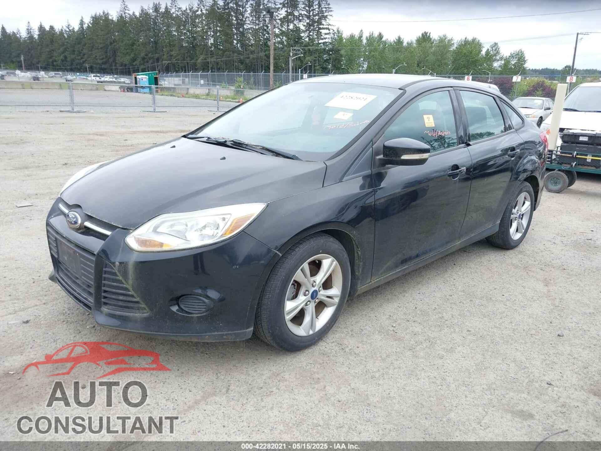 FORD FOCUS 2014 - 1FADP3F26EL211271