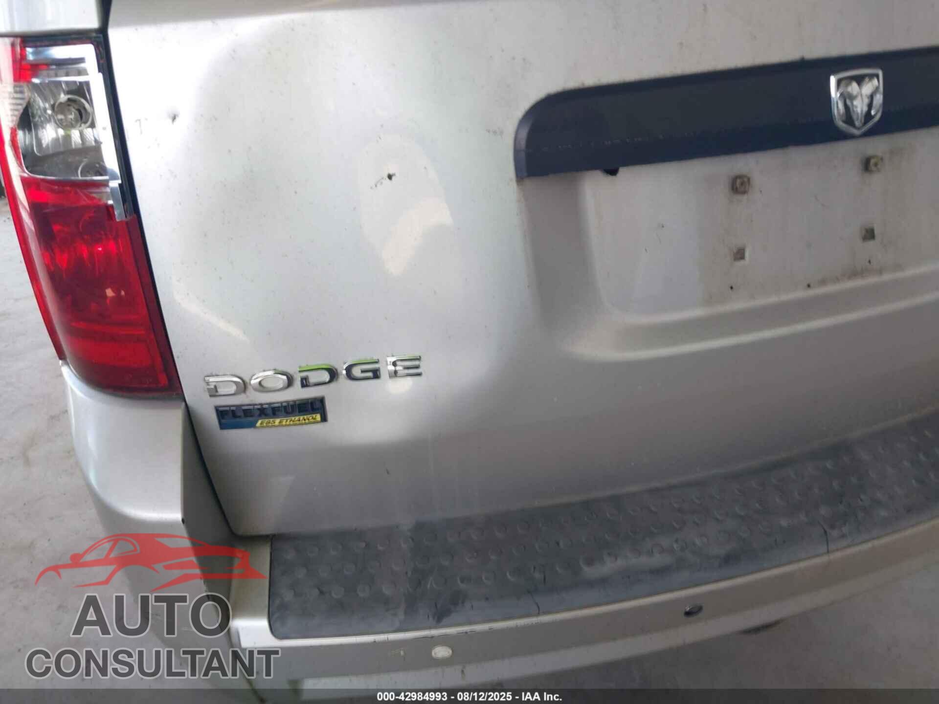 DODGE GRAND CARAVAN 2010 - 2D4RN4DE2AR166830