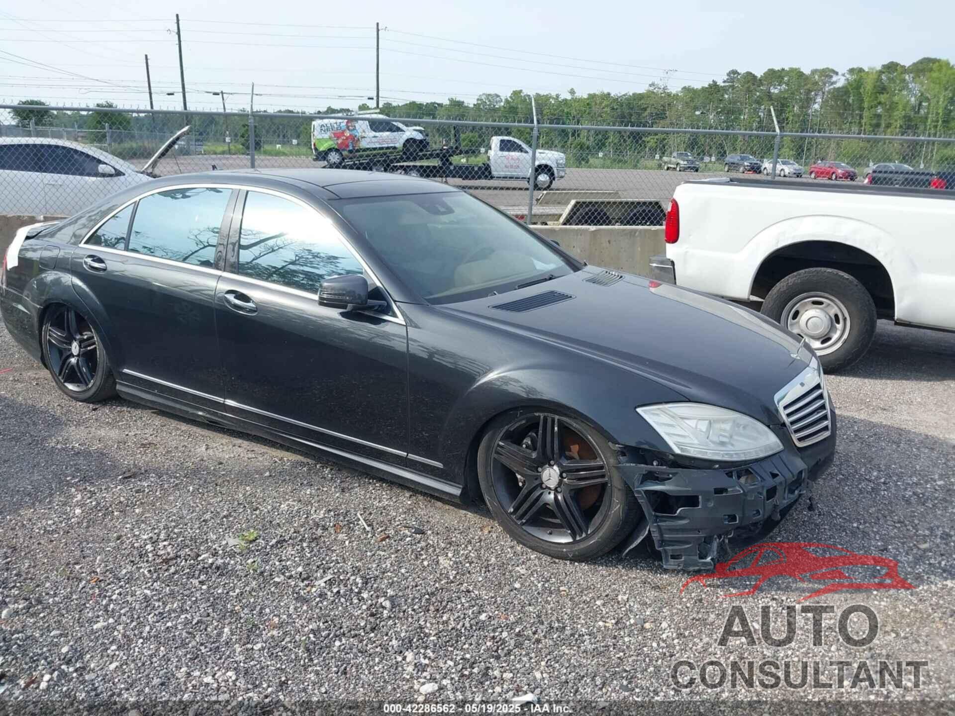 MERCEDES-BENZ S 550 2013 - WDDNG9EB8DA504057