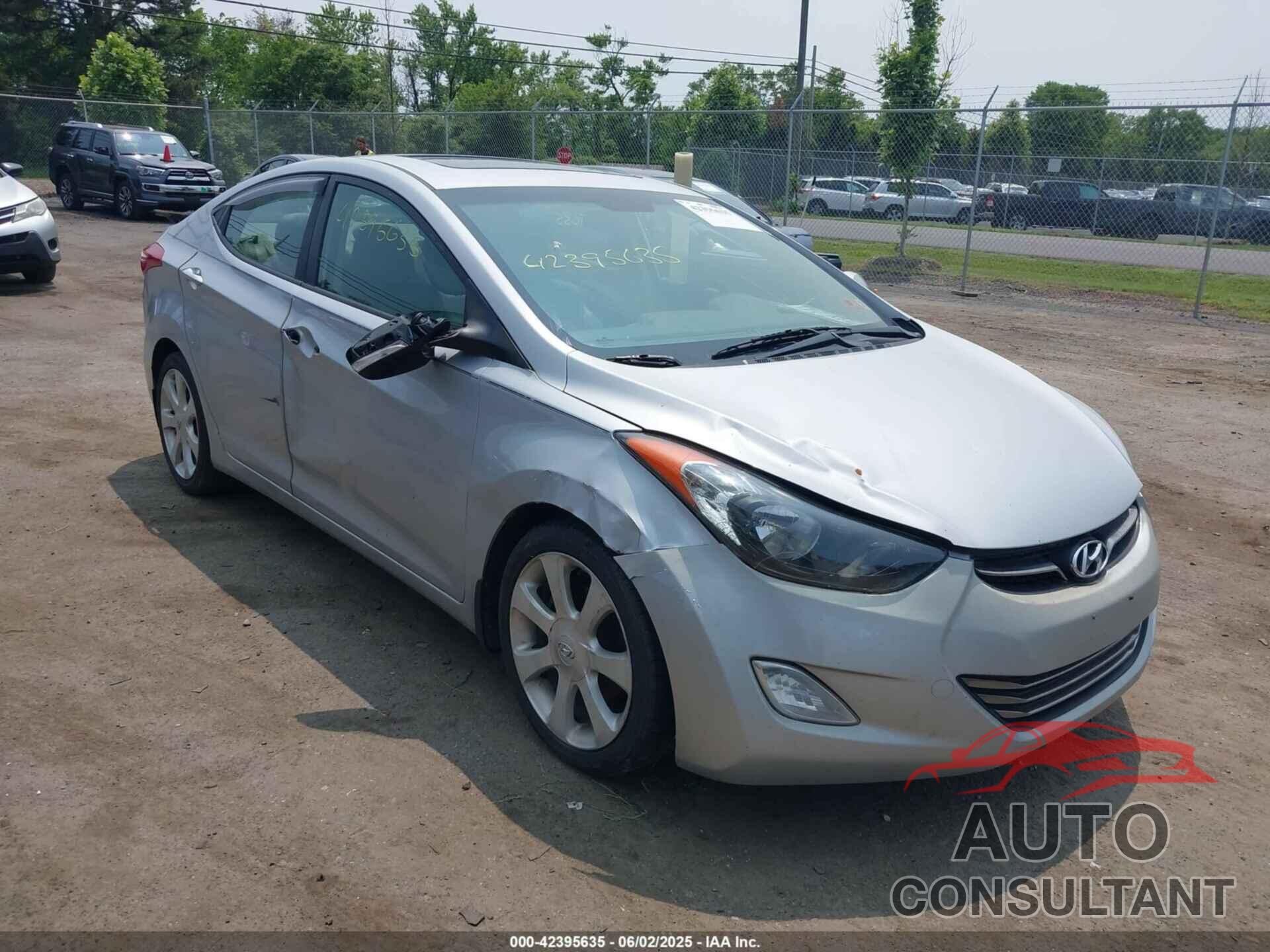 HYUNDAI ELANTRA 2011 - 5NPDH4AE3BH021295