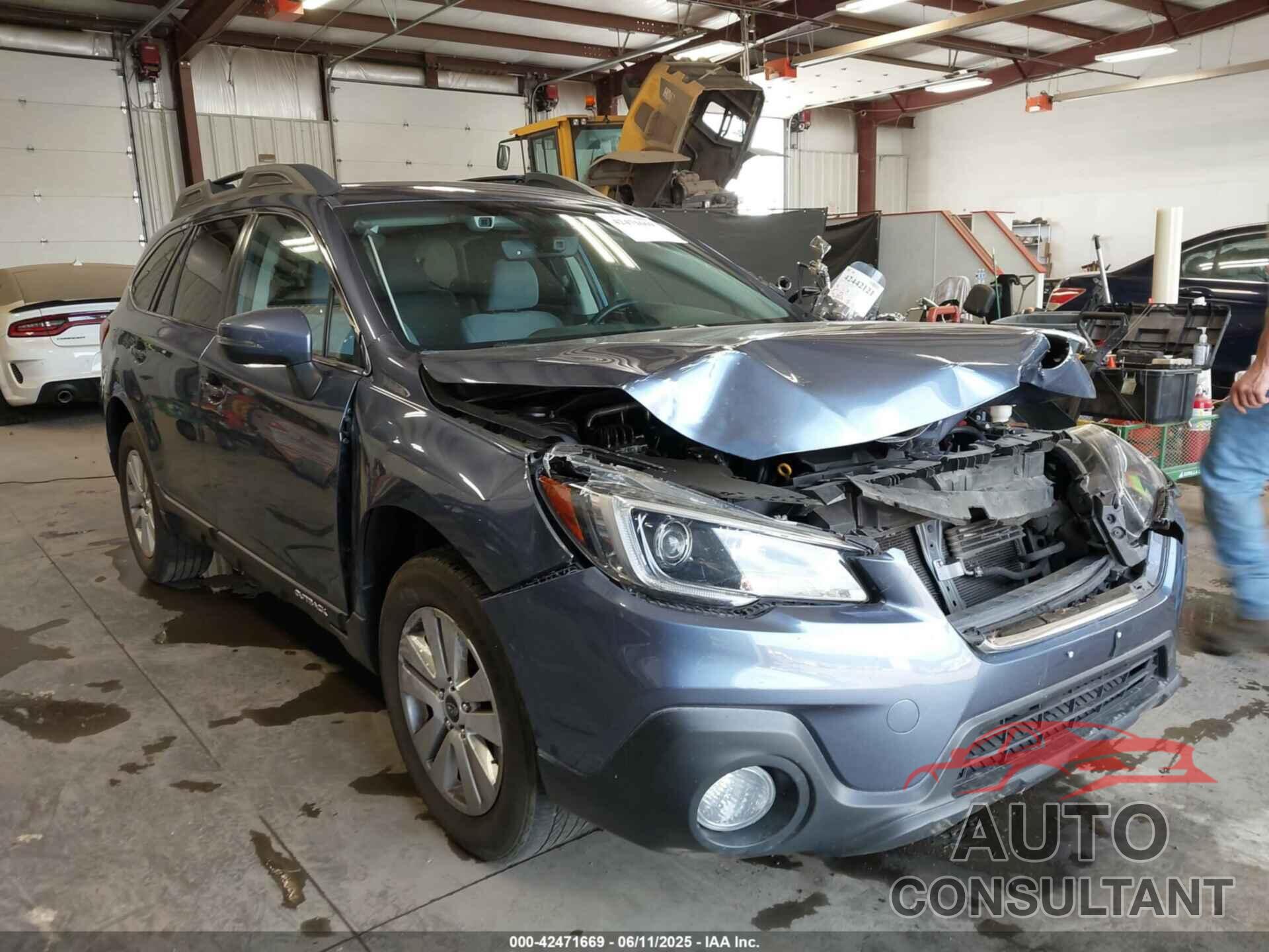 SUBARU OUTBACK 2018 - 4S4BSAFC9J3287165