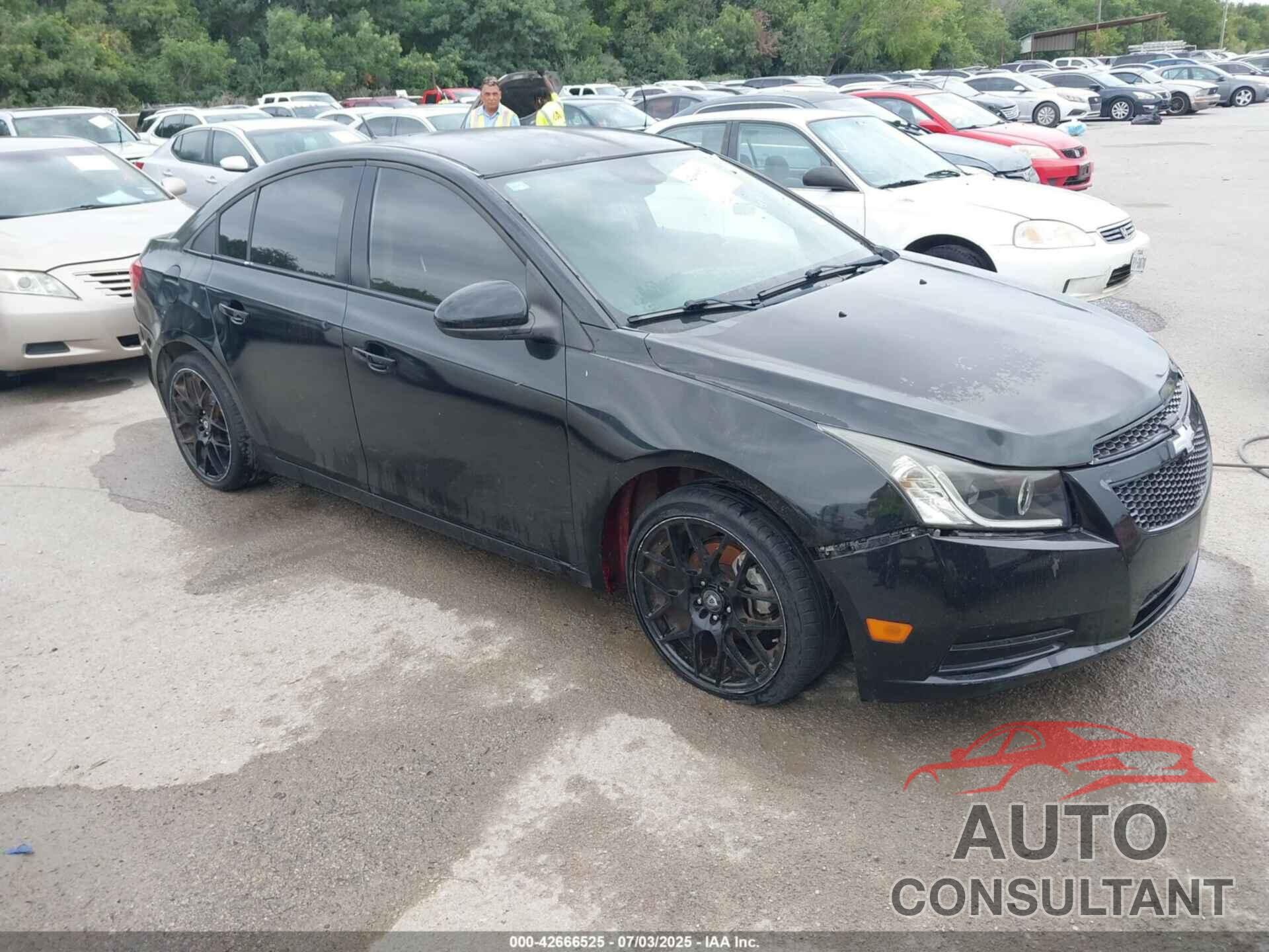 CHEVROLET CRUZE 2014 - 1G1PC5SB5E7163557