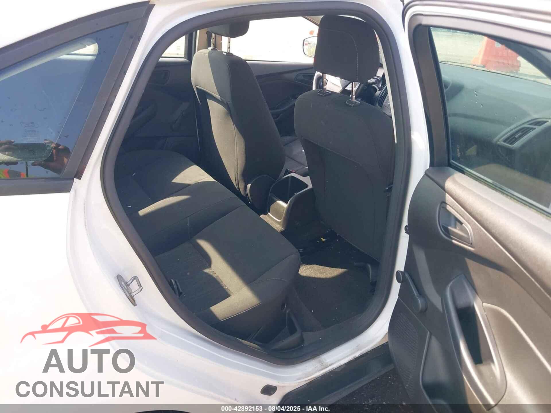 FORD FOCUS 2016 - 1FADP3E2XGL242513