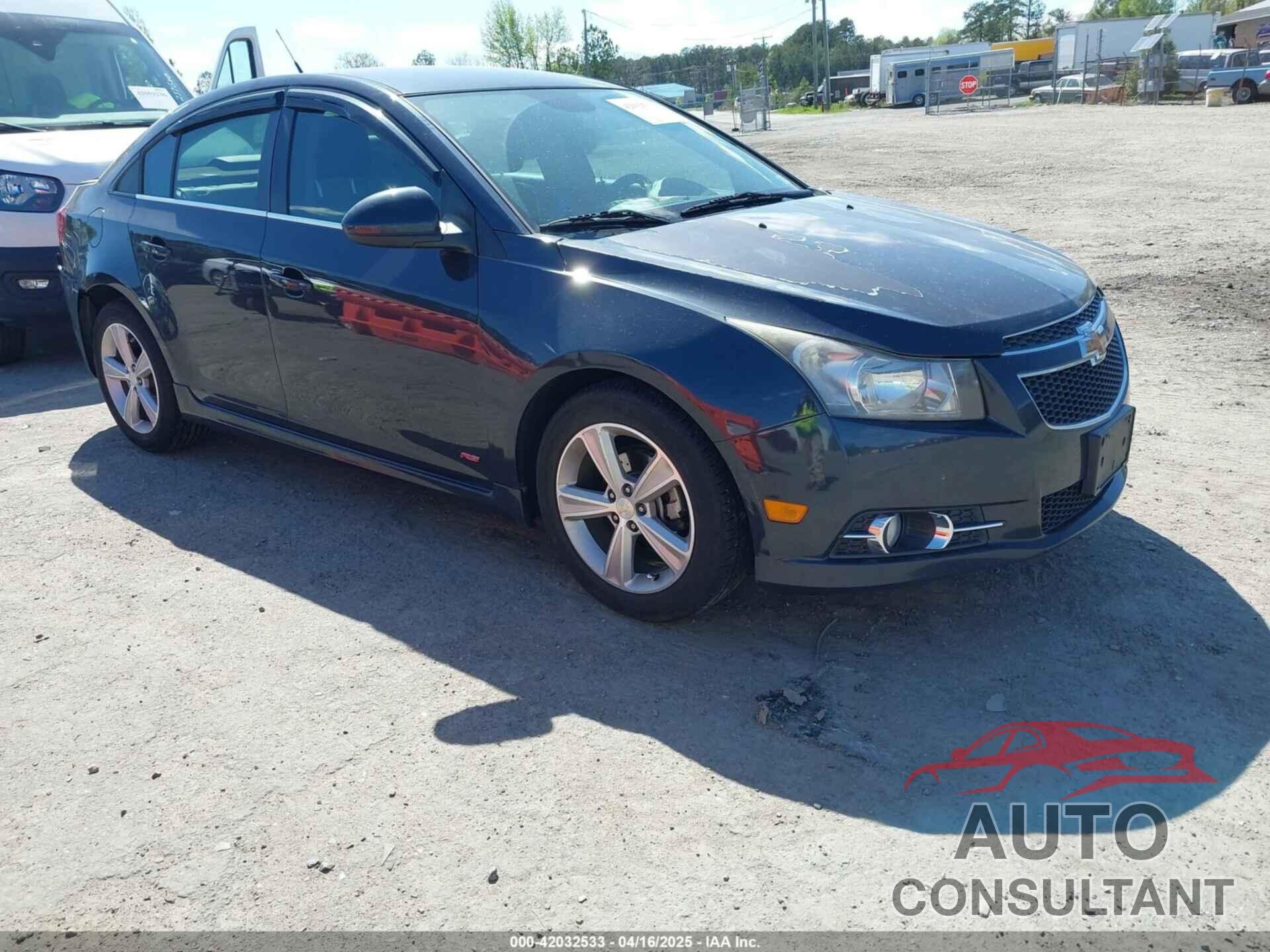 CHEVROLET CRUZE 2014 - 1G1PE5SB9E7141300