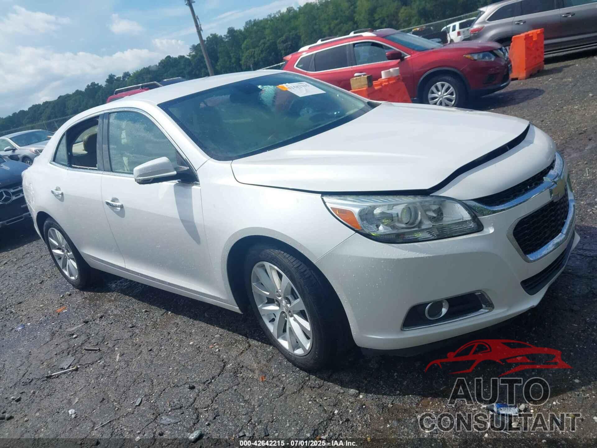 CHEVROLET MALIBU 2015 - 1G11F5SL9FF118182