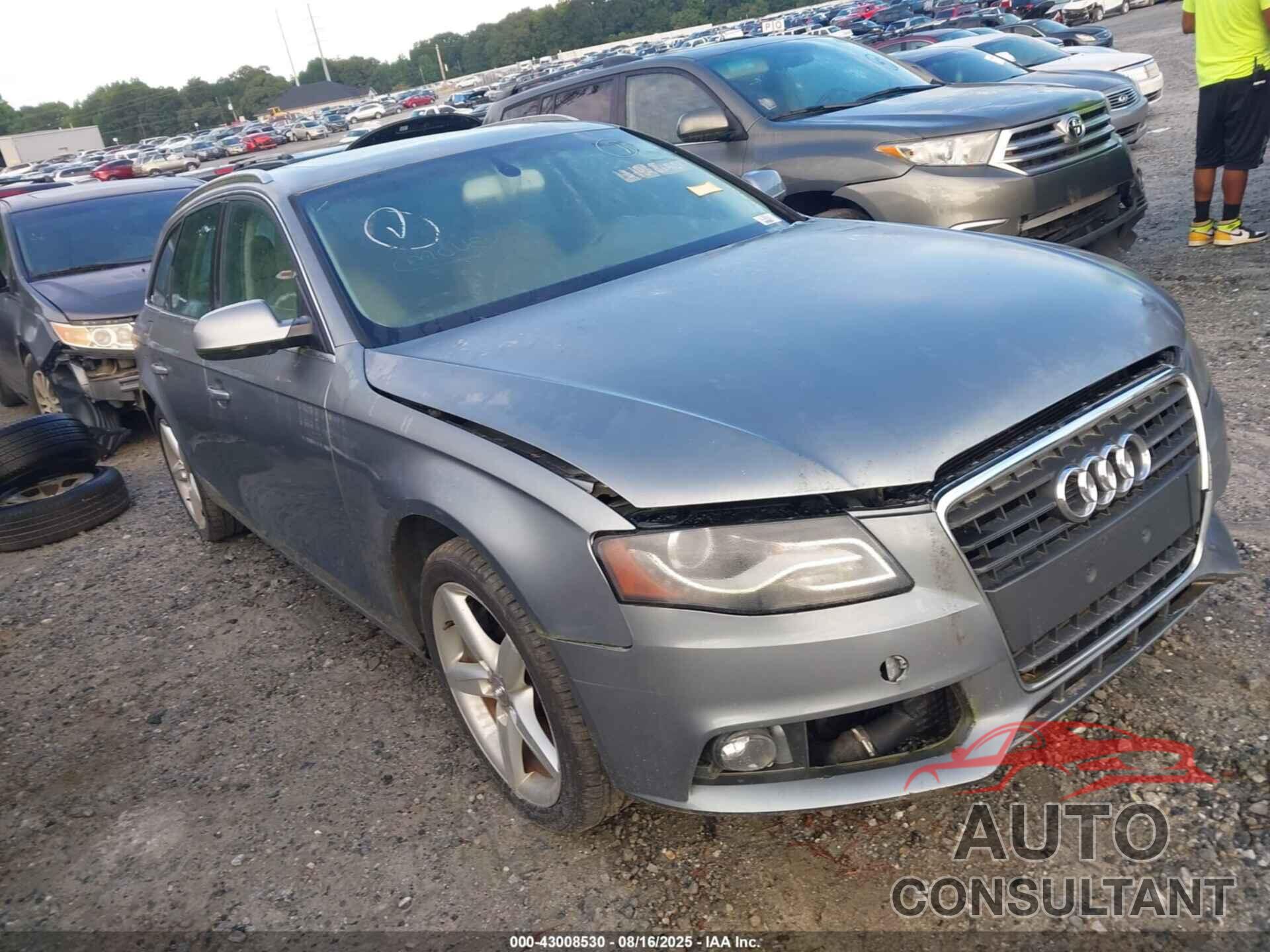 AUDI A4 2011 - WAUWFAFL1BA166893