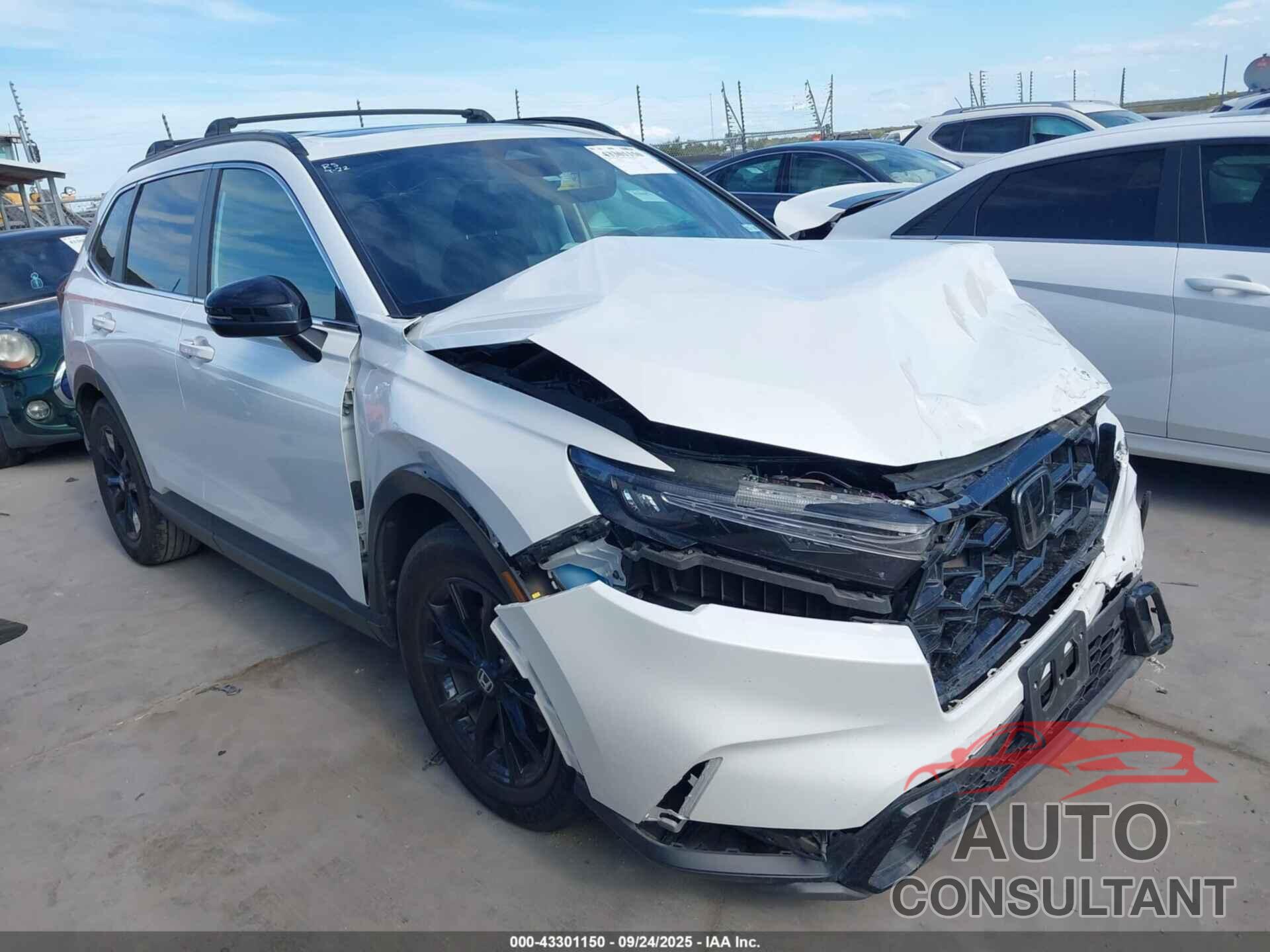 HONDA CR-V HYBRID 2023 - 7FARS5H53PE003828