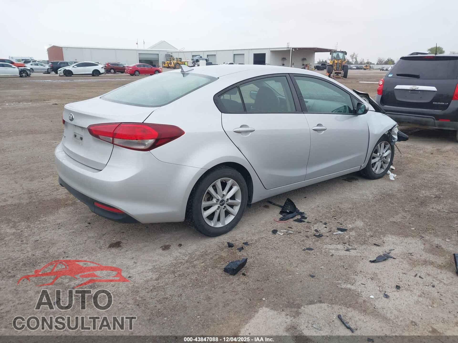 KIA FORTE 2017 - 3KPFL4A7XHE132318