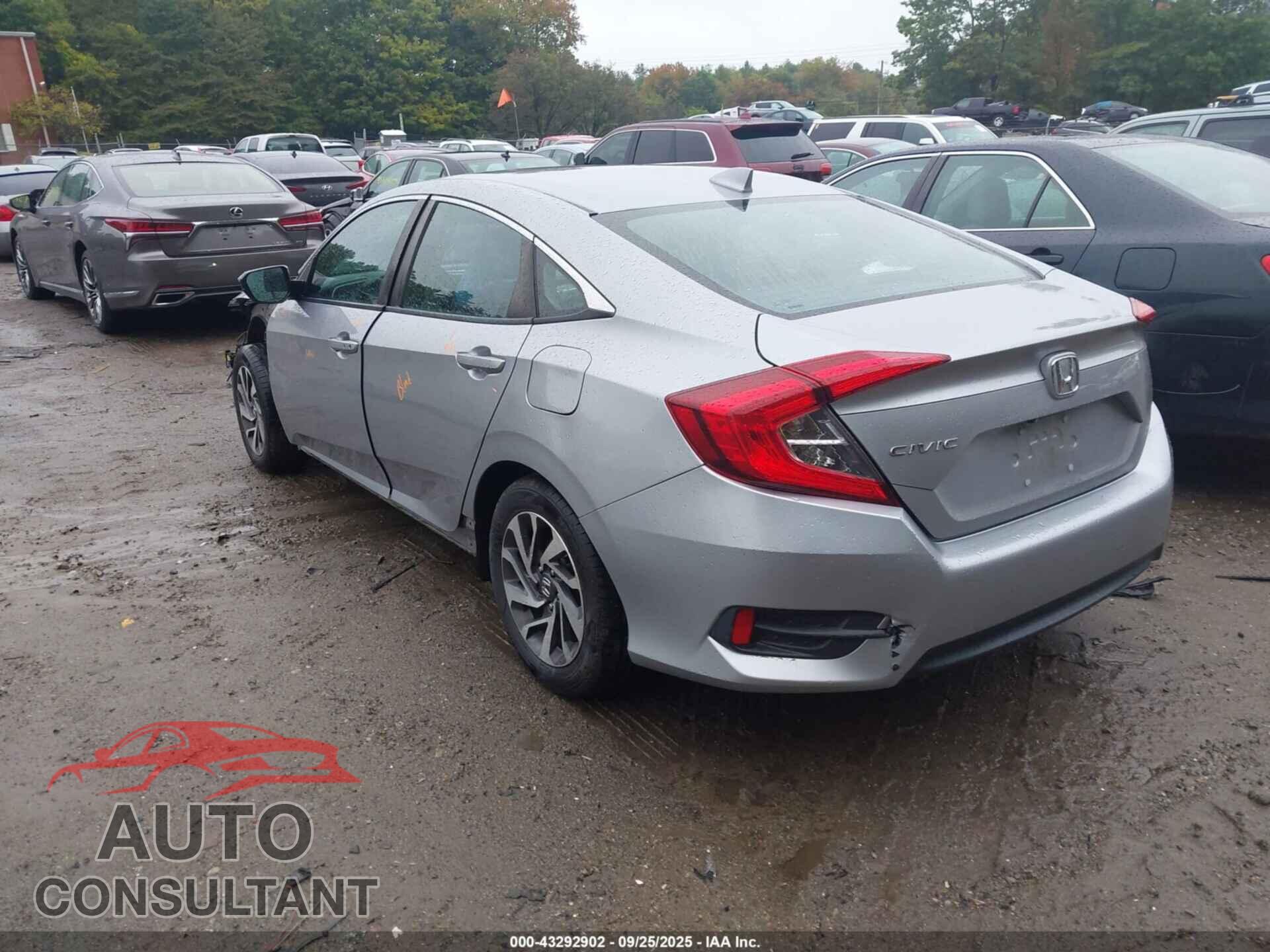 HONDA CIVIC 2017 - 19XFC2F78HE217607