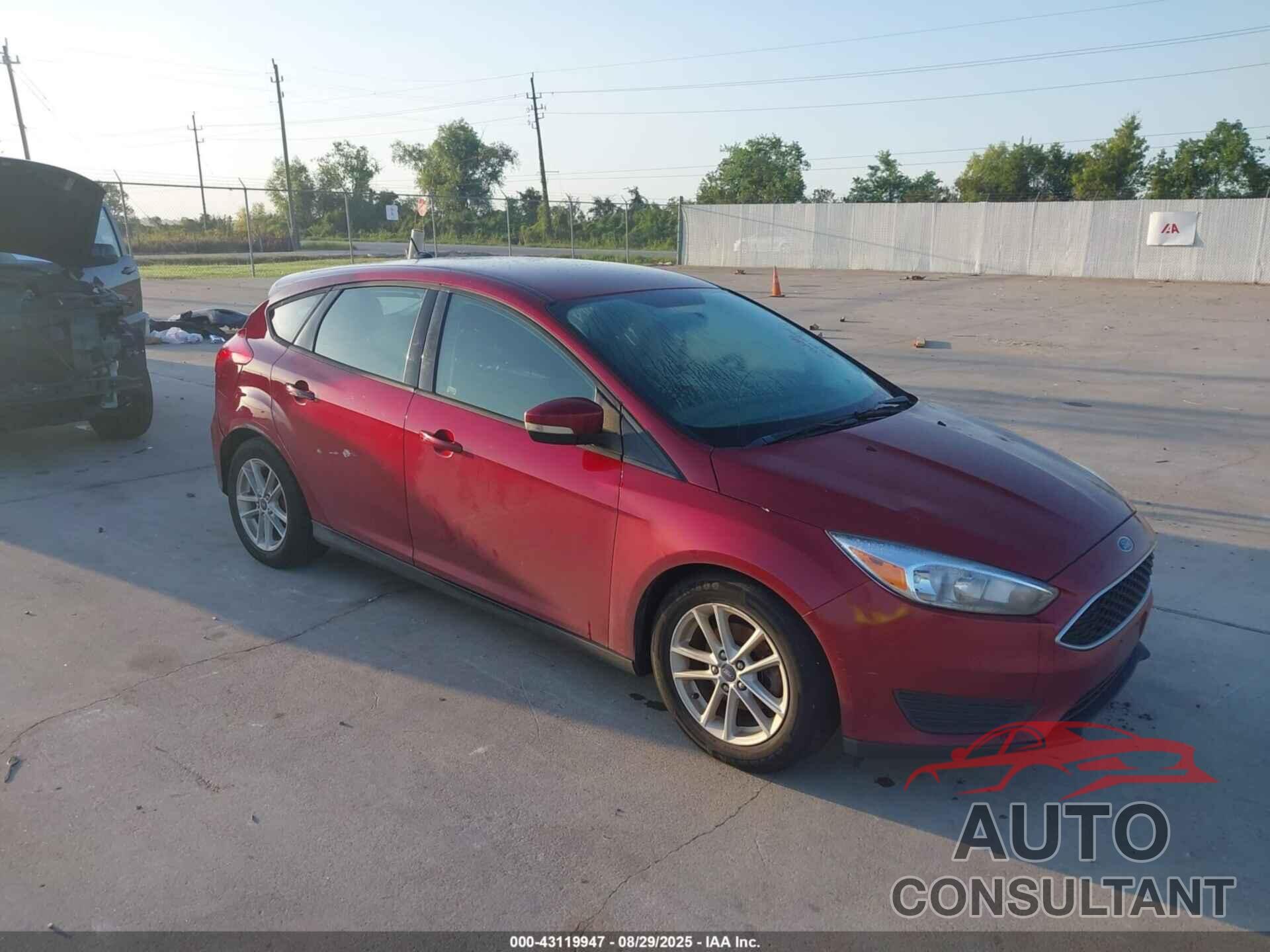FORD FOCUS 2017 - 1FADP3K20HL230246