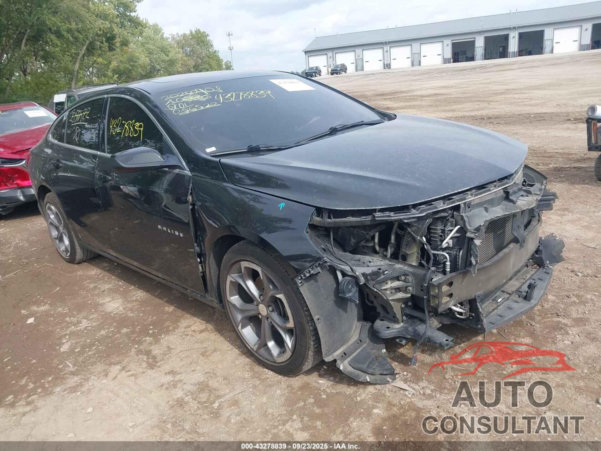 CHEVROLET MALIBU 2021 - 1G1ZD5ST6MF056522