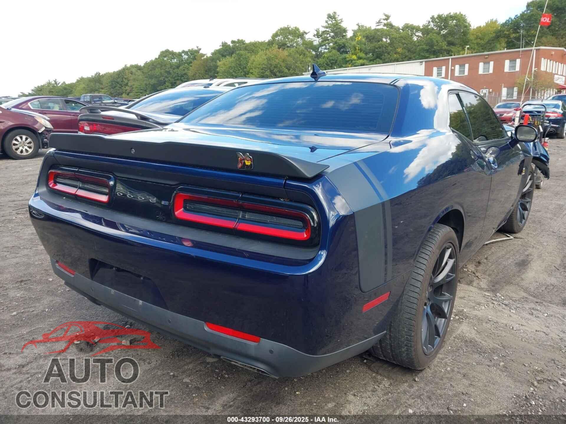 DODGE CHALLENGER 2015 - 2C3CDZFJ2FH716137