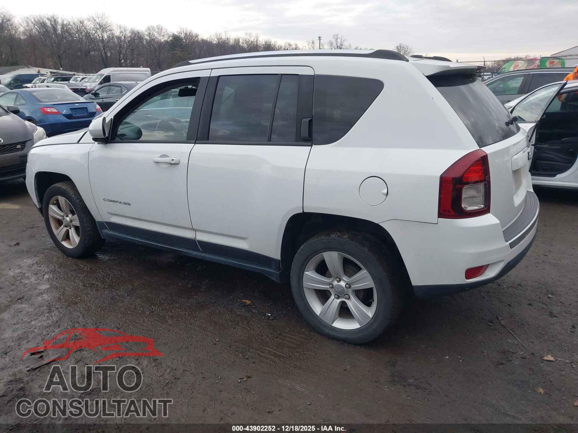 JEEP COMPASS 2015 - 1C4NJCEA2FD413836
