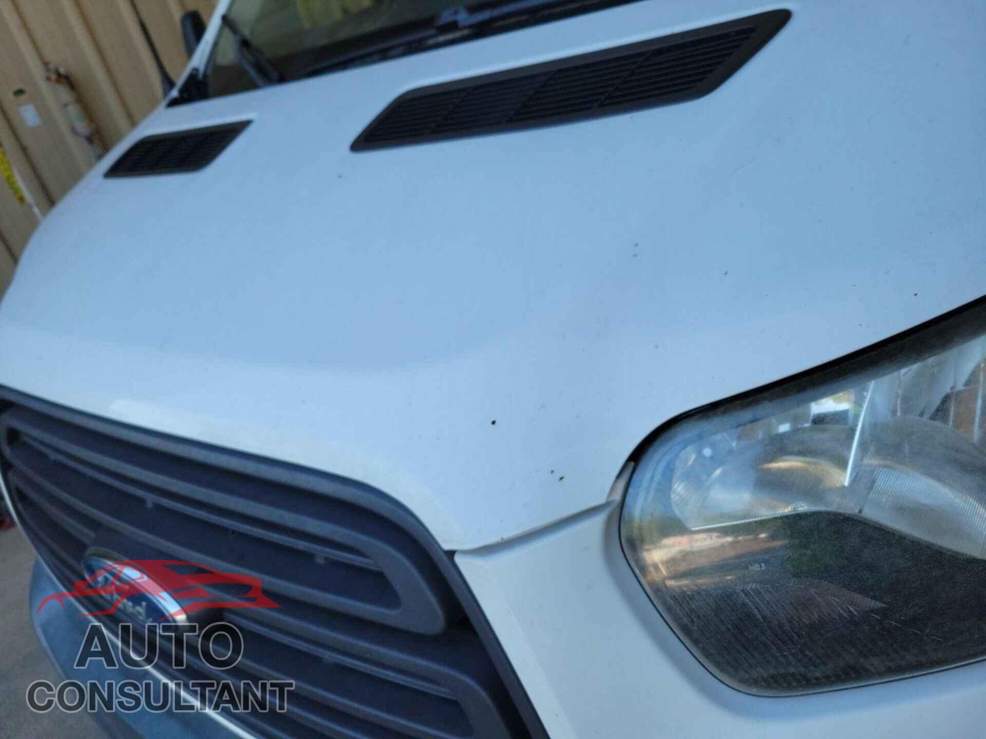FORD TRANSIT 2017 - 1FTYE1YM2HKB12820