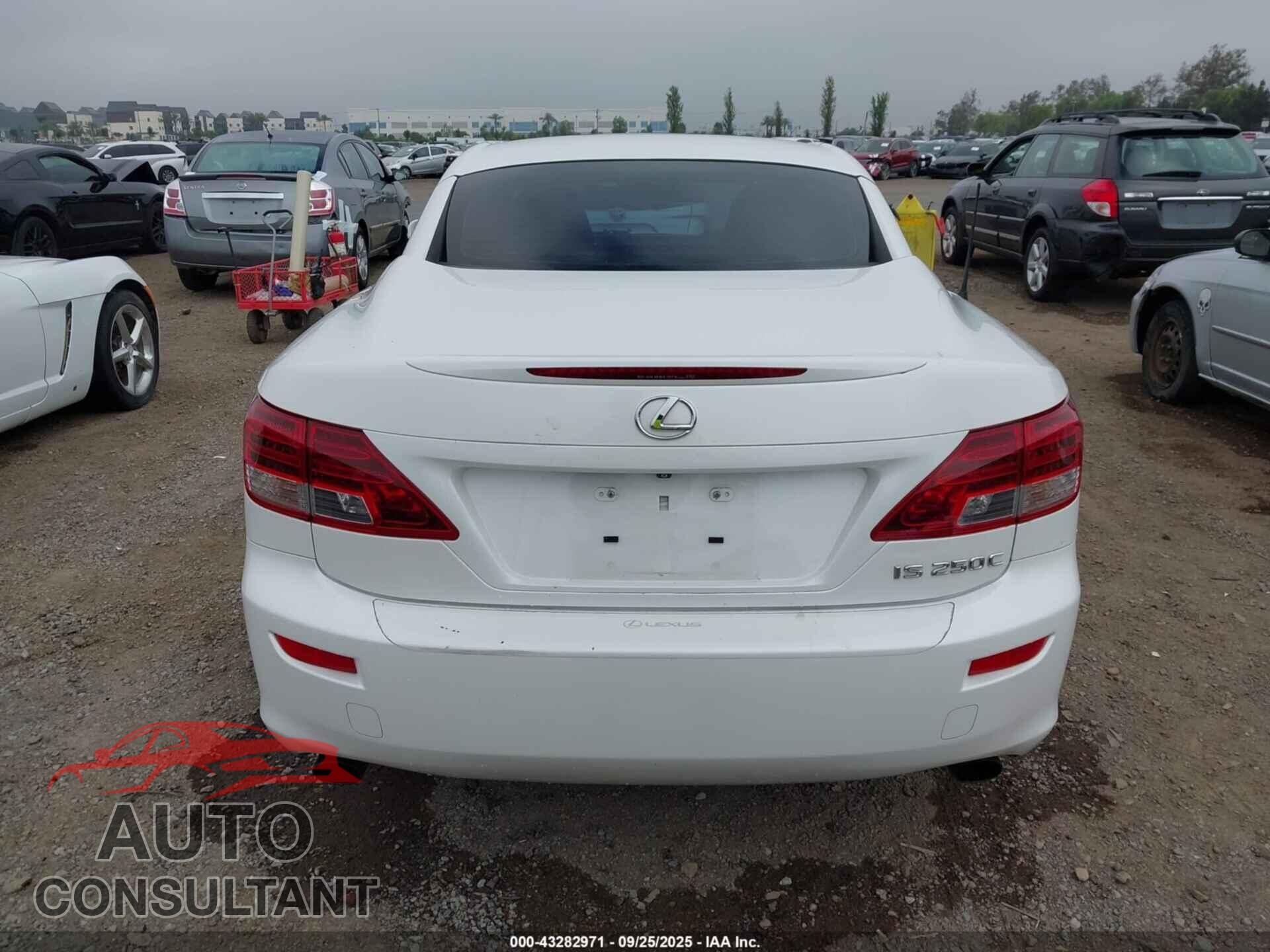 LEXUS IS 250C 2014 - JTHFF2C2XE2531704