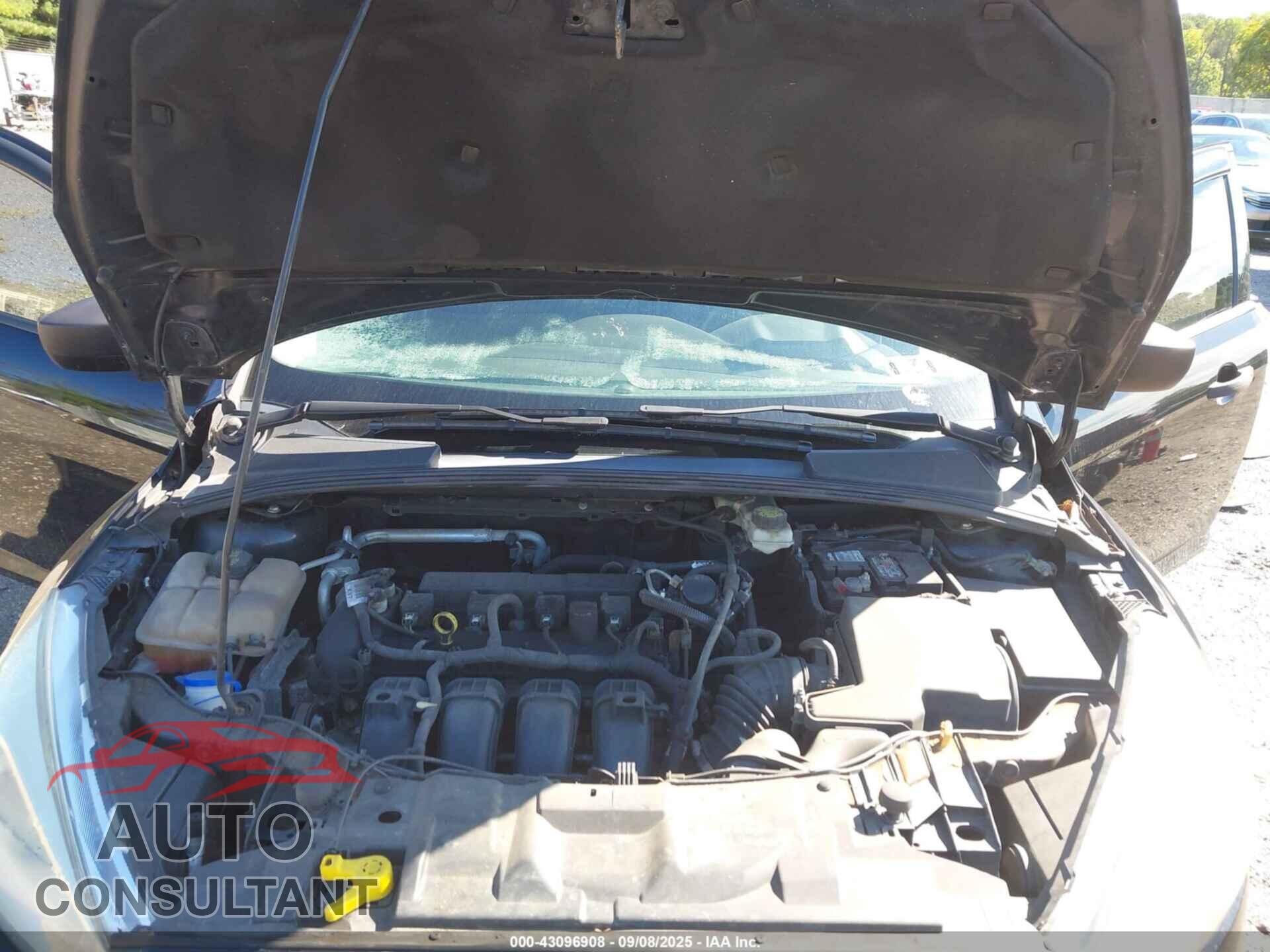 FORD FOCUS 2017 - 1FADP3E20HL334599