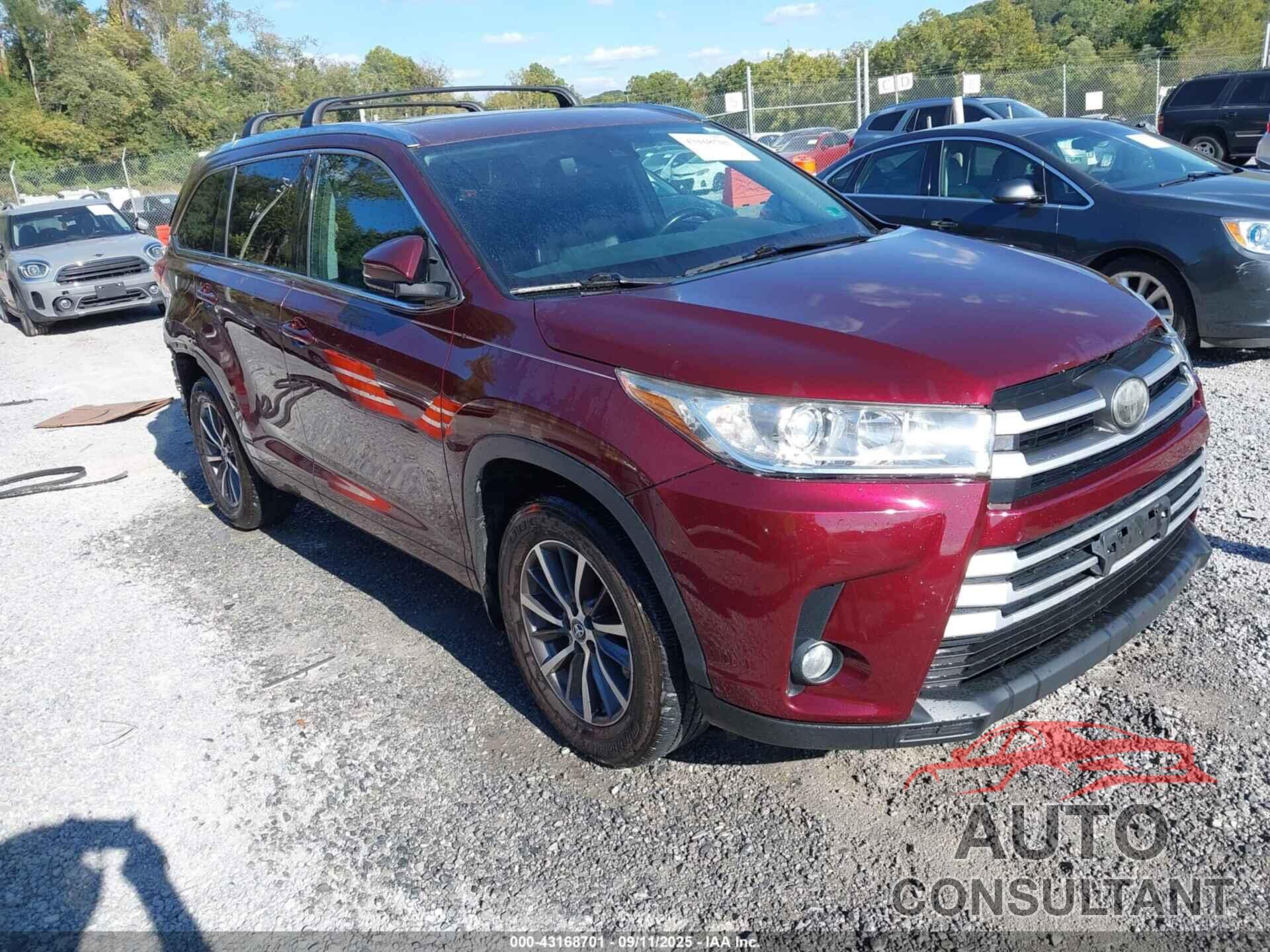 TOYOTA HIGHLANDER 2017 - 5TDJZRFH7HS421587