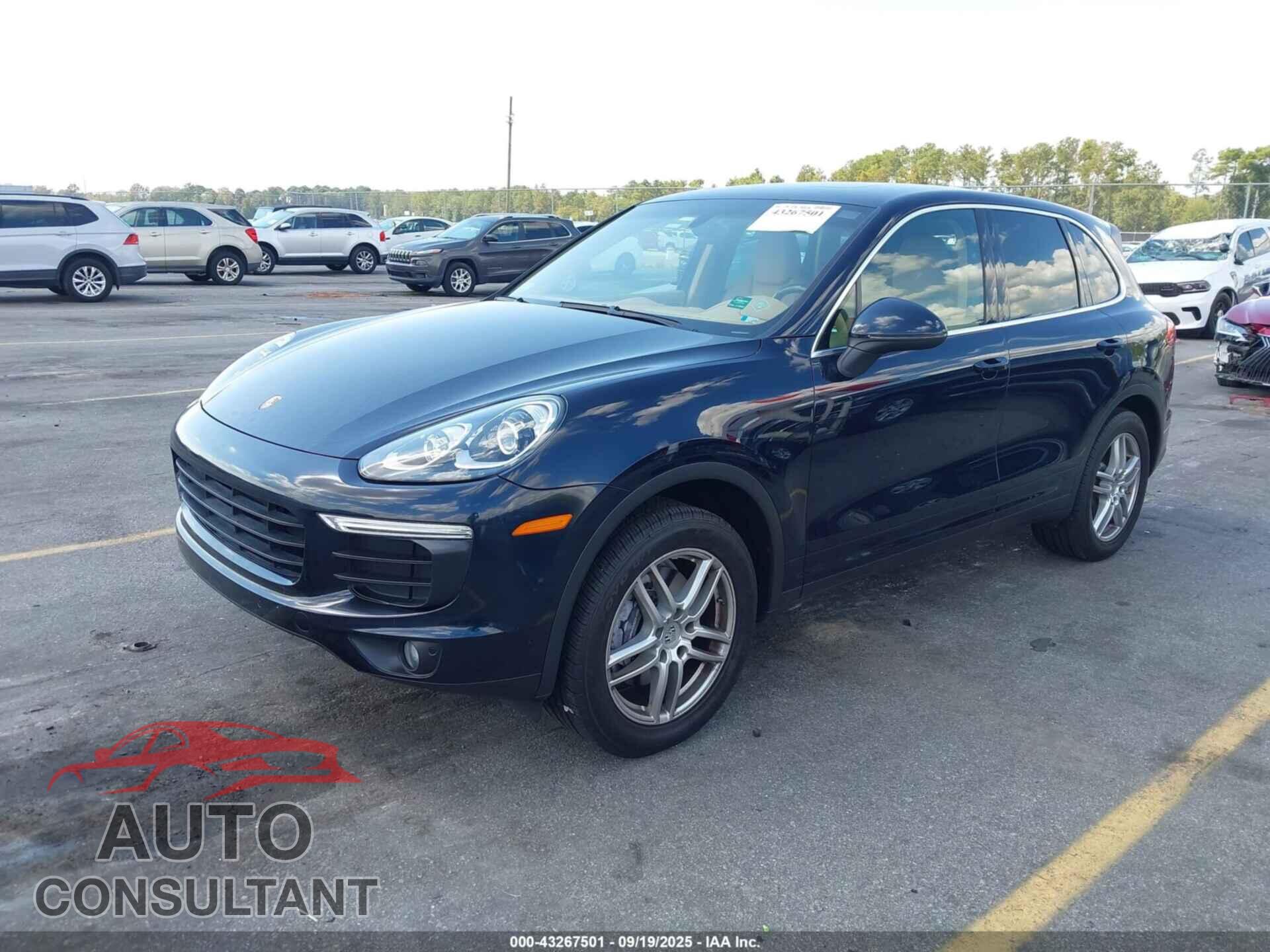 PORSCHE CAYENNE 2016 - WP1AA2A2XGLA00611