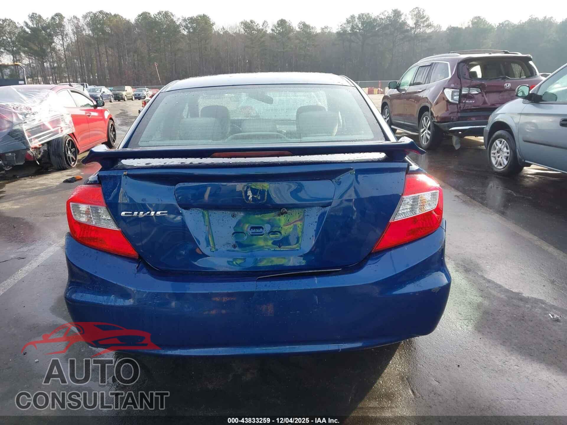 HONDA CIVIC 2012 - 2HGFB2F55CH533367