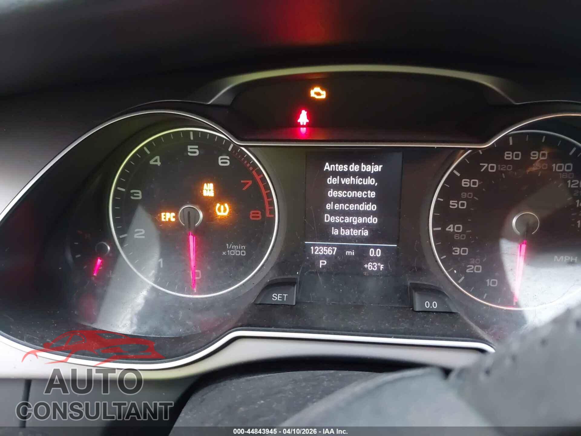 AUDI A4 2013 - WAUFFAFL3DA169720