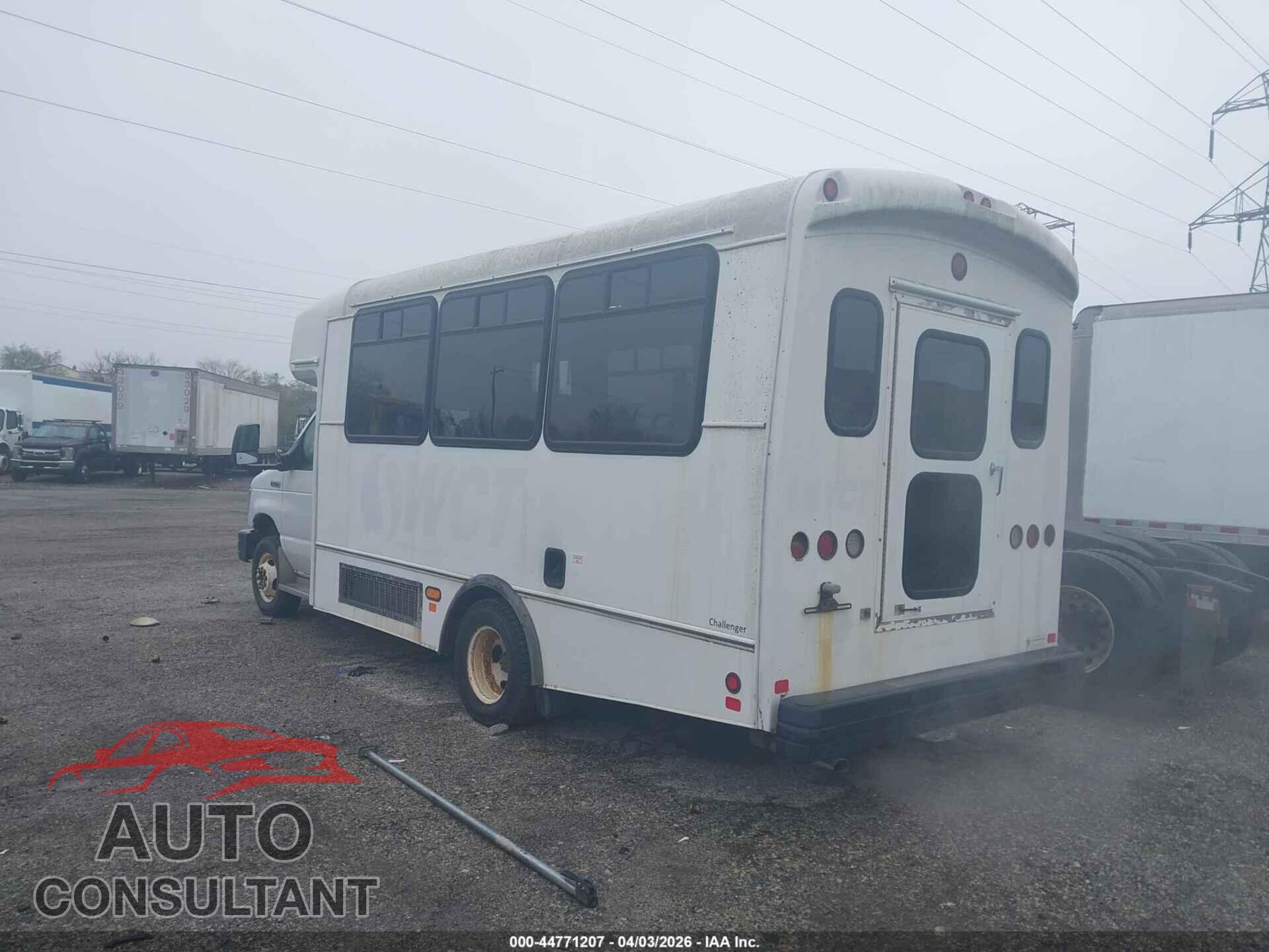 FORD E-450 CUTAWAY 2015 - 1FDFE4FS6FDA10556