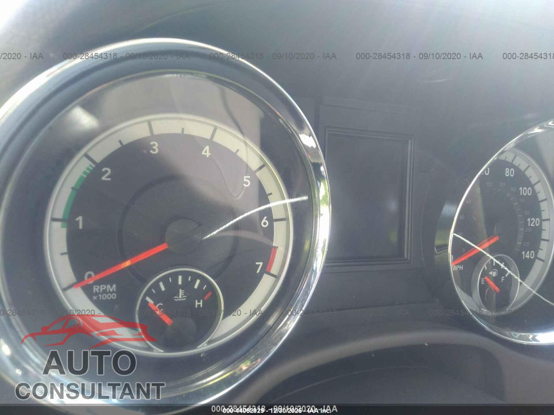 DODGE DURANGO 2011 - 1D4RD2GG8BC741656