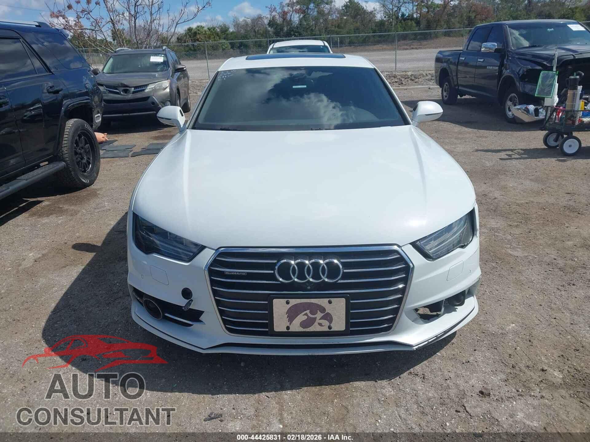 AUDI A7 2017 - WAUW2AFC6HN032149