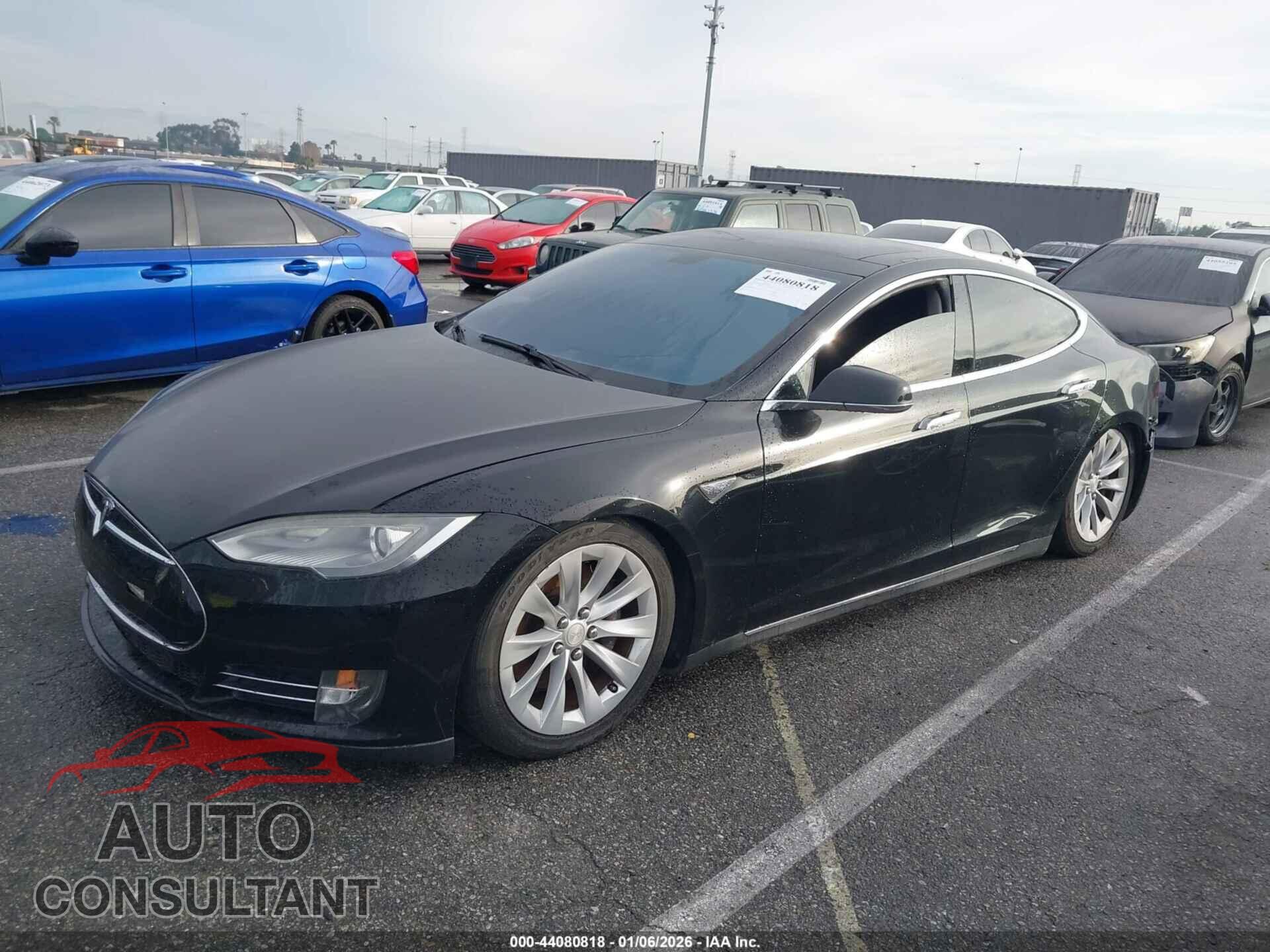 TESLA MODEL S 2013 - 5YJSA1DN7DFP05788